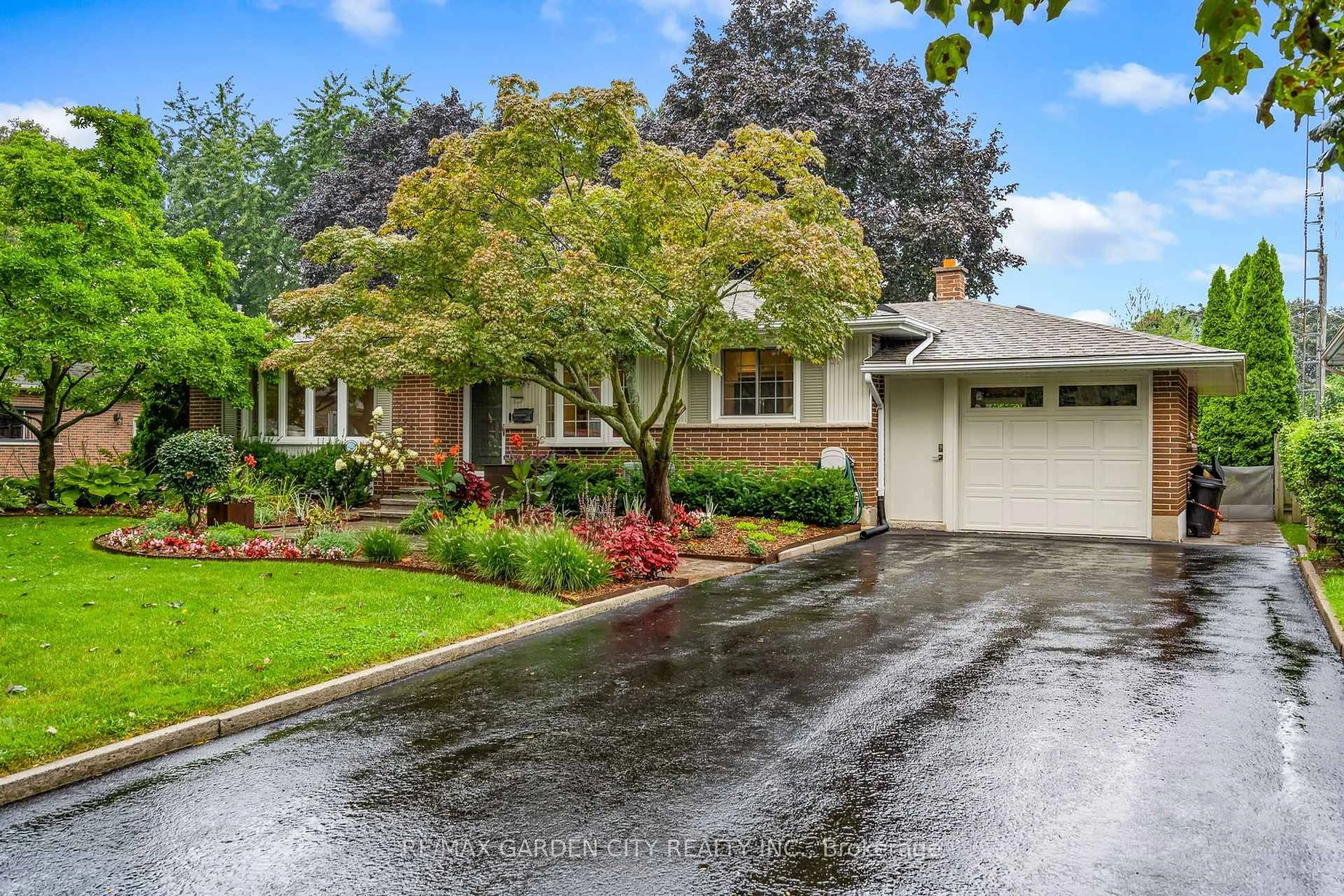 Unknown for 13 Preston Dr, St. Catharines Ontario L2M 1X4