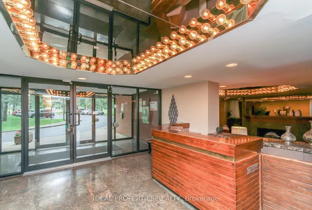 2871 Richmond Rd #1213, Ottawa 4