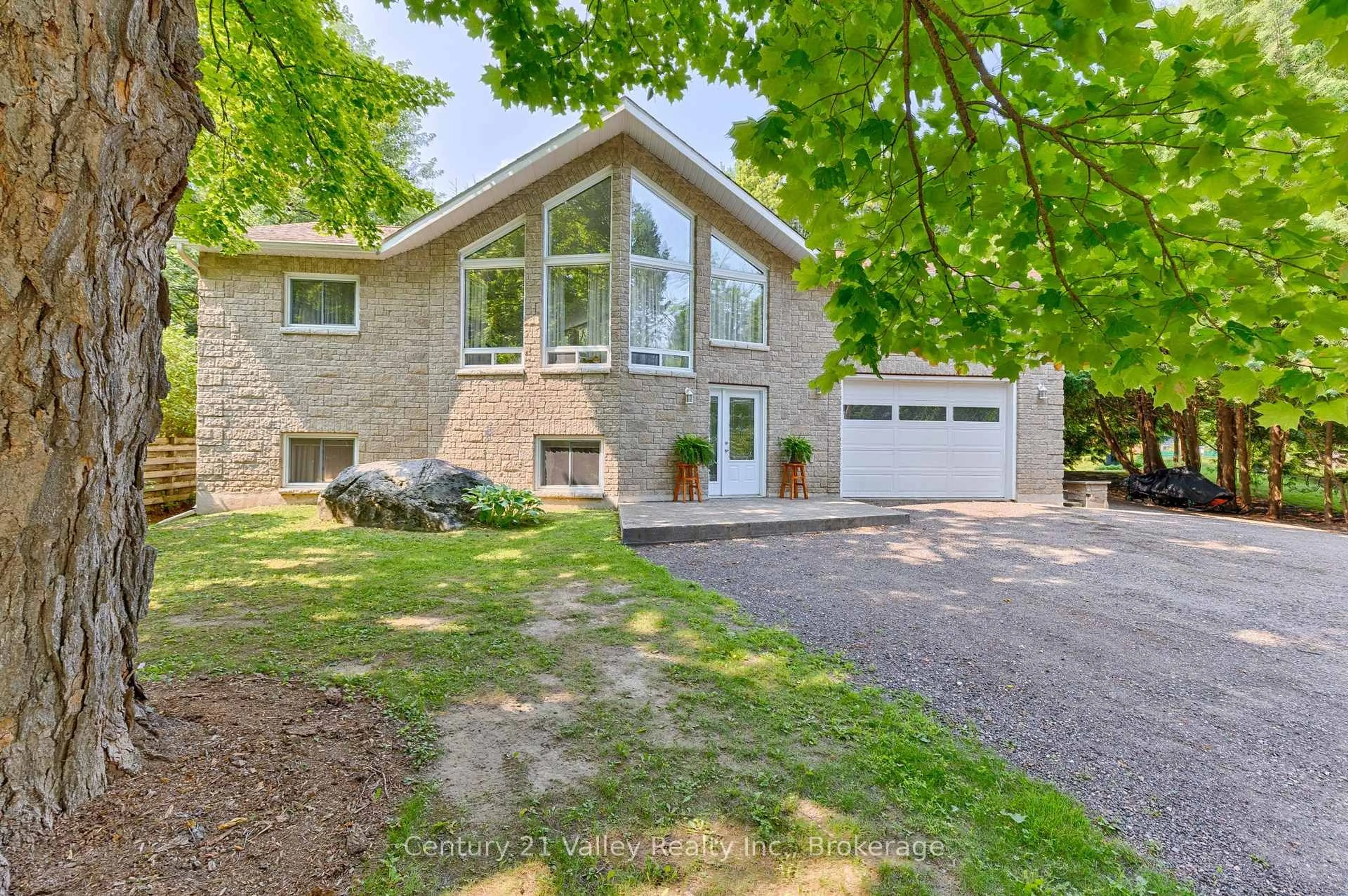 Home with brick exterior material, street for 1514 Whitton Rd, Renfrew Ontario K7V 3Z6