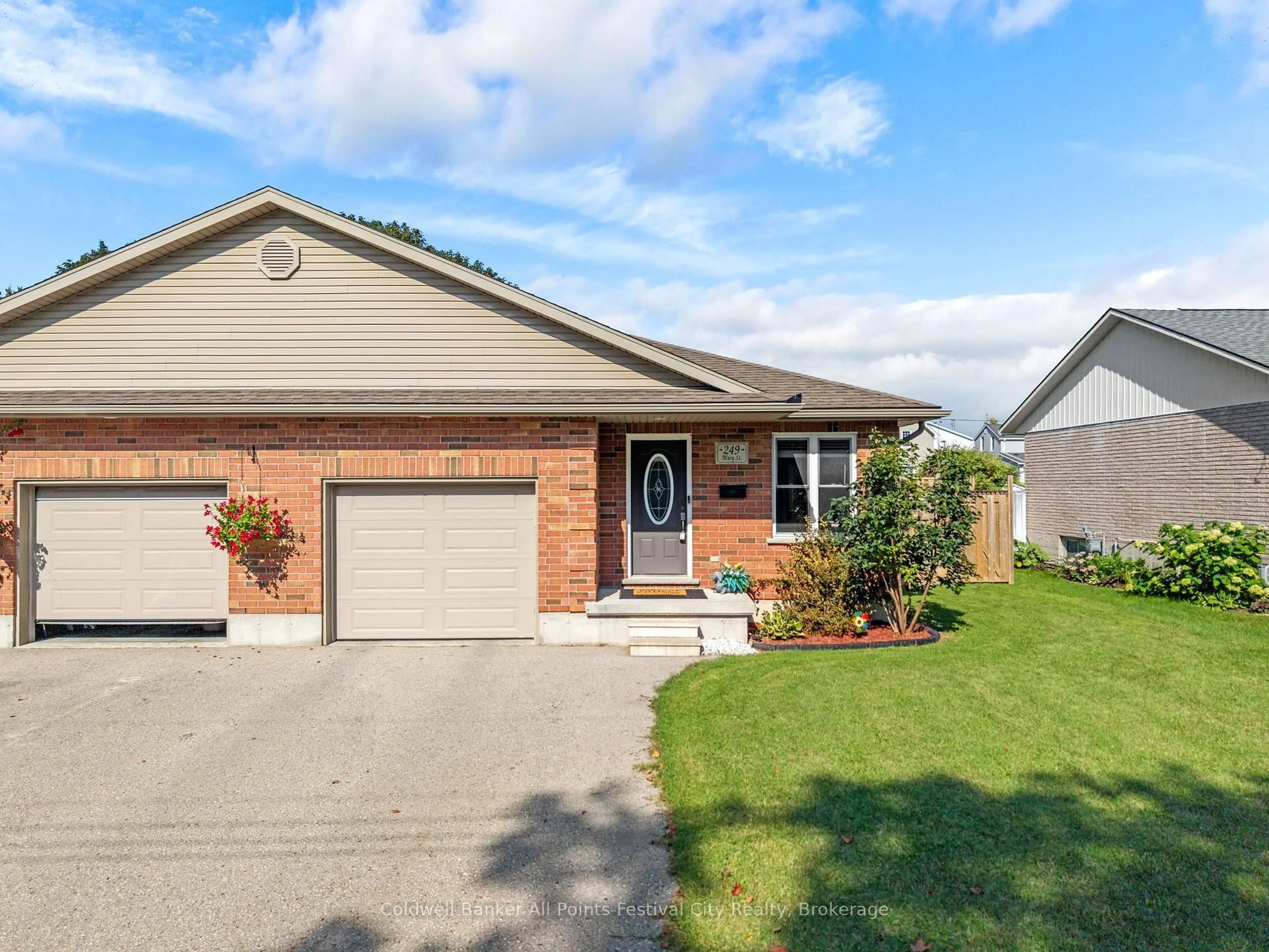 Home with brick exterior material, street for 249 Mary St, Goderich Ontario N7A 3B1