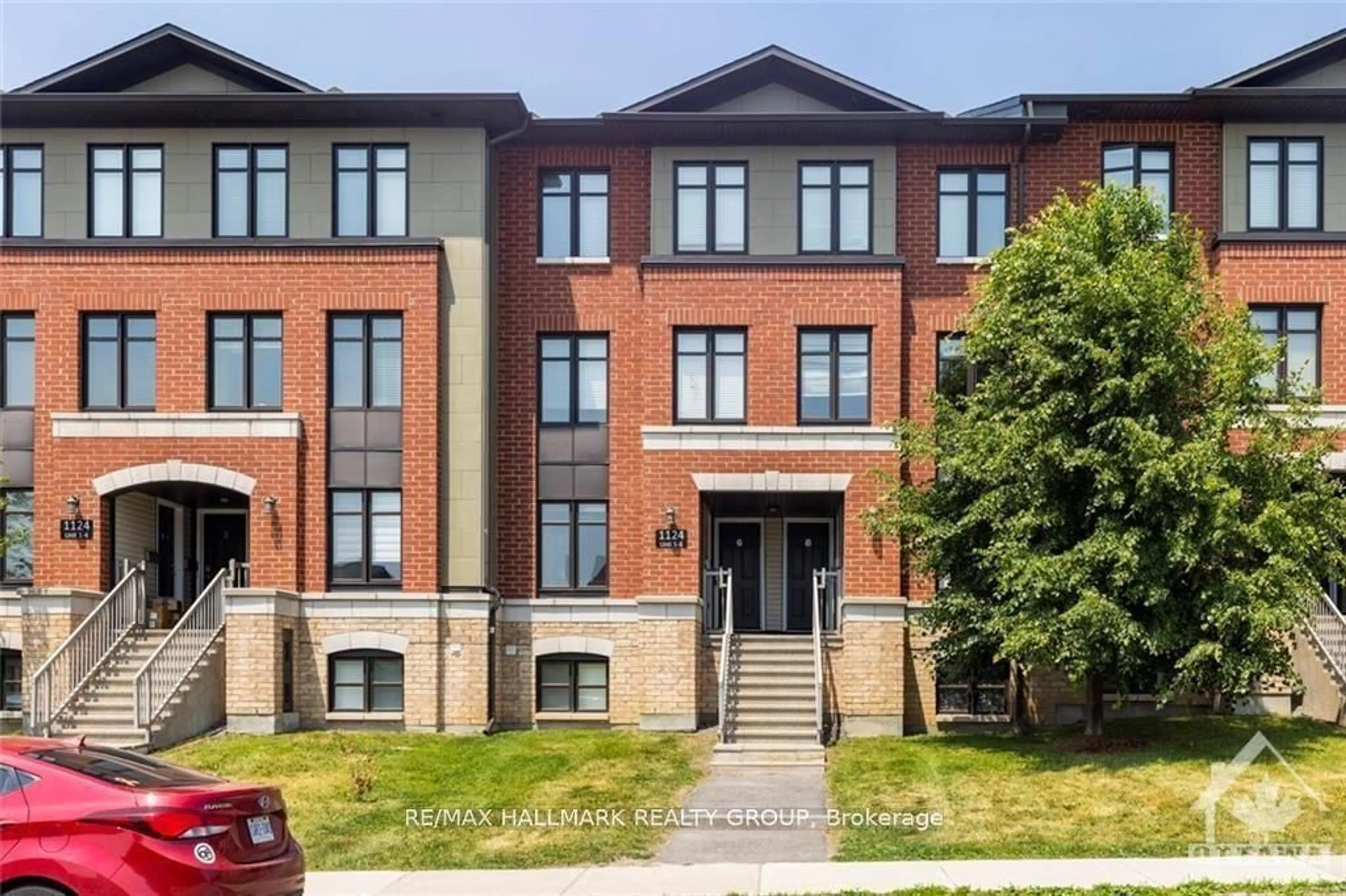 Home with brick exterior material, street for 1124 Docteur Corbeil Blvd #5, Clarence-Rockland Ontario K4K 0G9