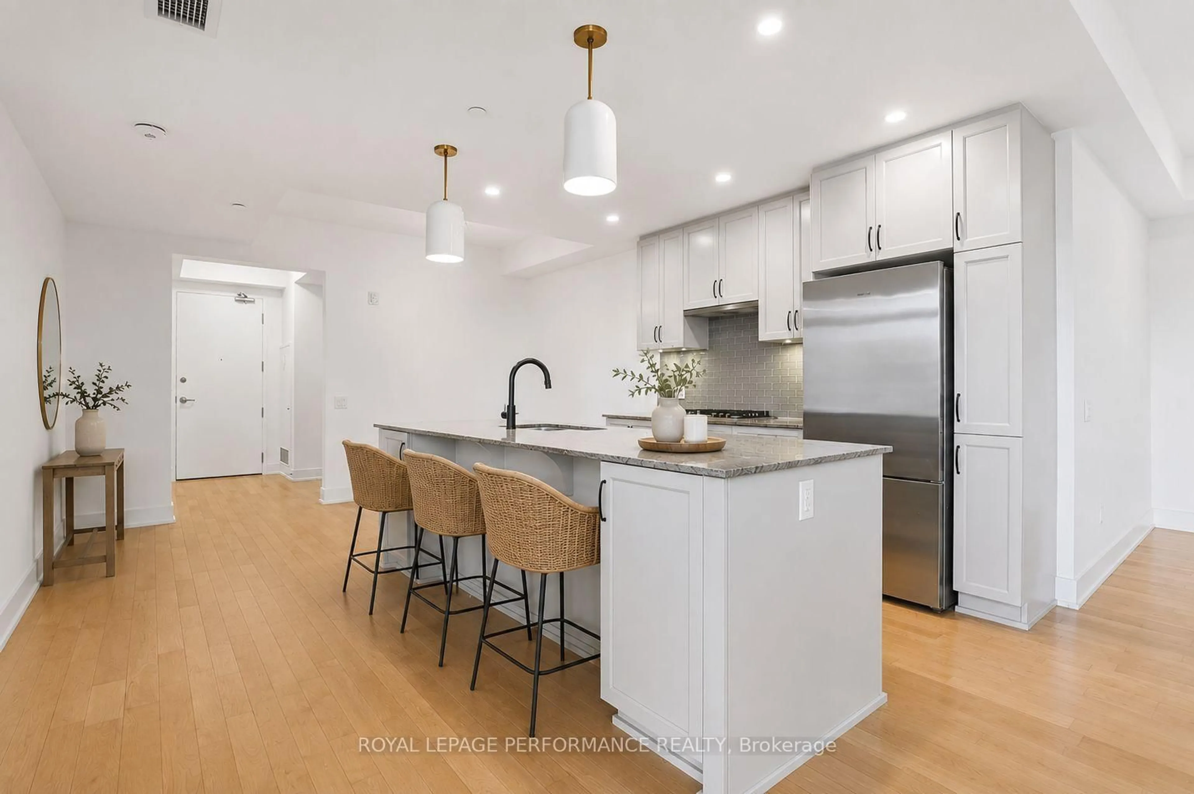 Open concept kitchen, unknown for 11 Oblats Ave #315, Ottawa Ontario K1S 5V8