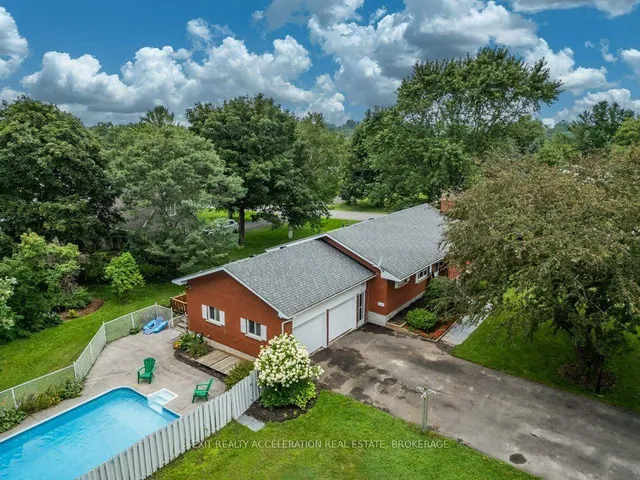 28 Southcrest Dr, Greater Napanee 2