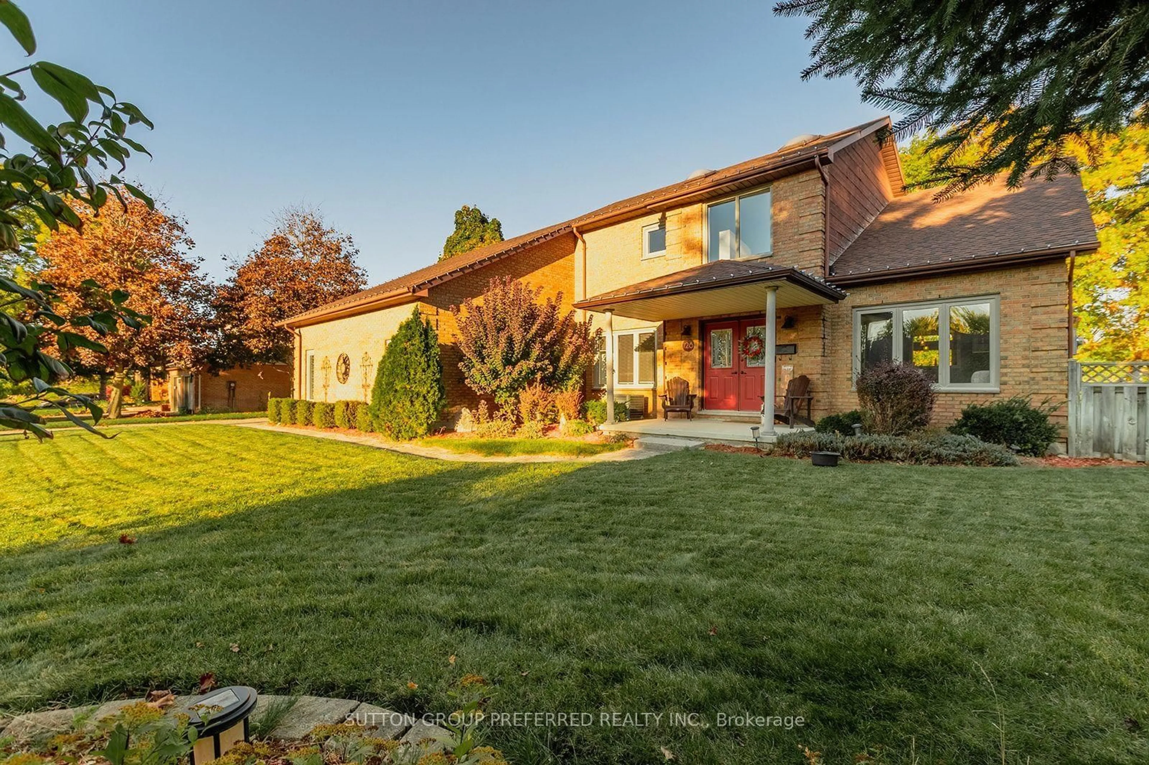 Home with brick exterior material, street for 128 Mill Rd, Thames Centre Ontario N0L 1G2