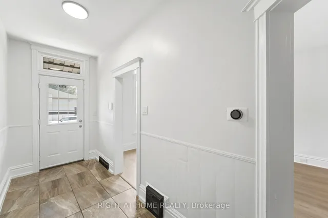 522 Cannon St, Hamilton 5