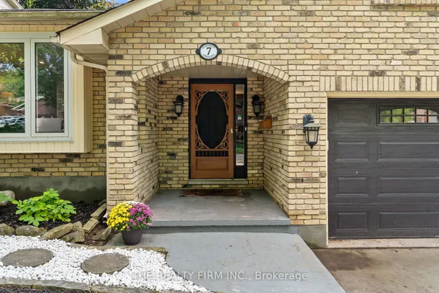 7 Somerset Cres, London South 4