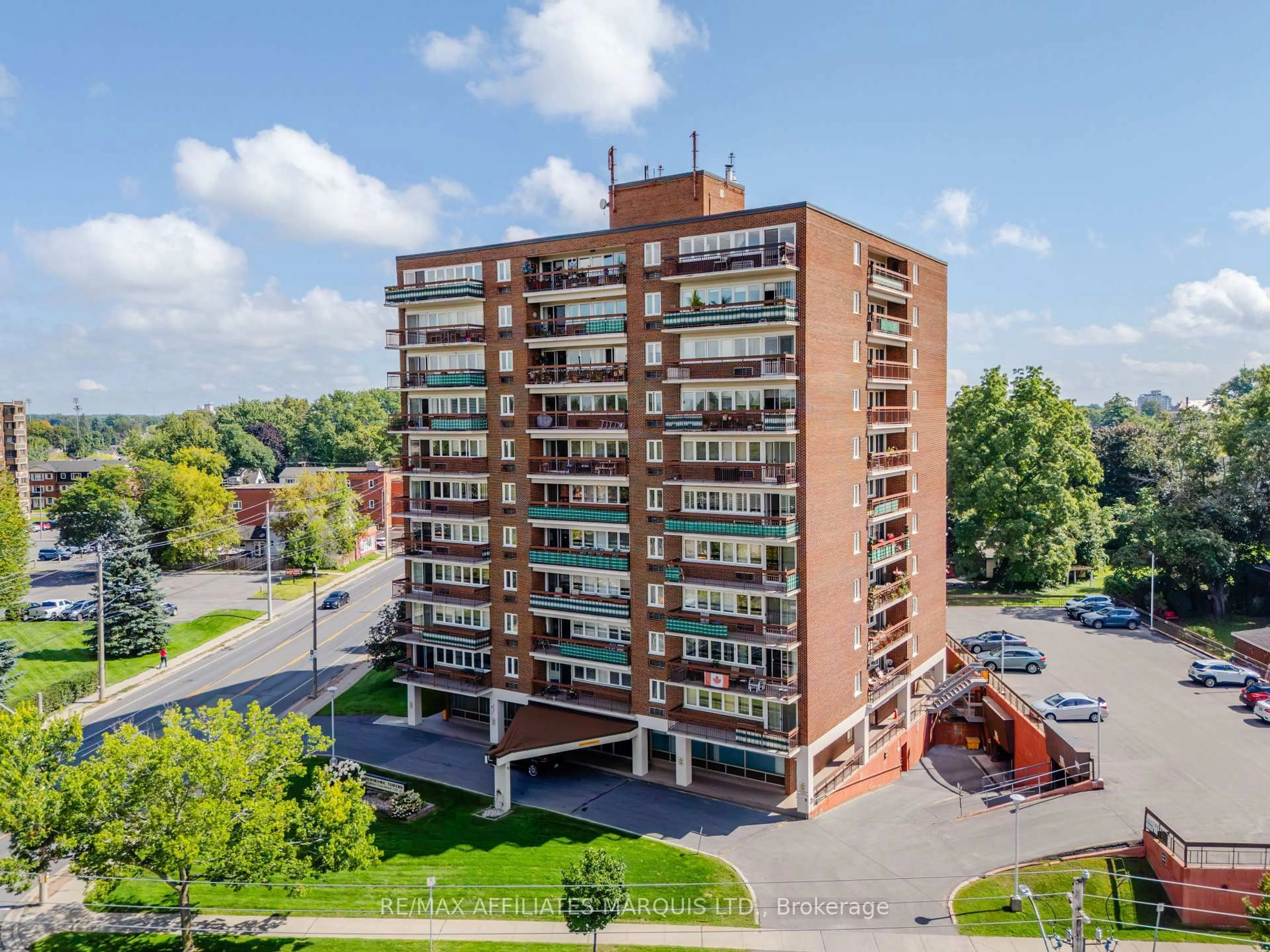 A pic from outside/outdoor area/front of a property/back of a property/a pic from drone, building for 308 Second St #806, Cornwall Ontario K6H 1Y9