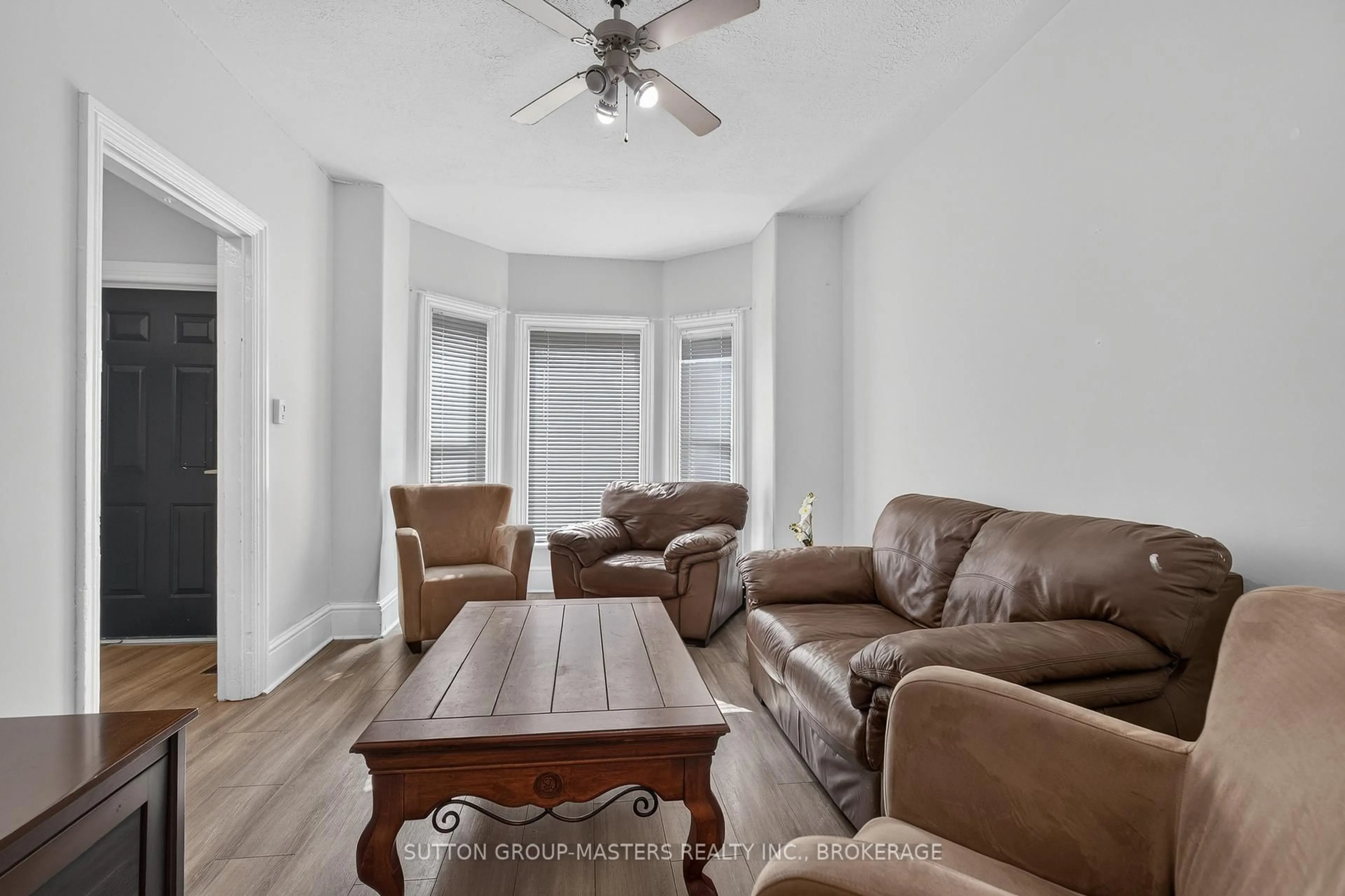 Living room with furniture, unknown for 378 Barrie St, Kingston Ontario K7K 3T4