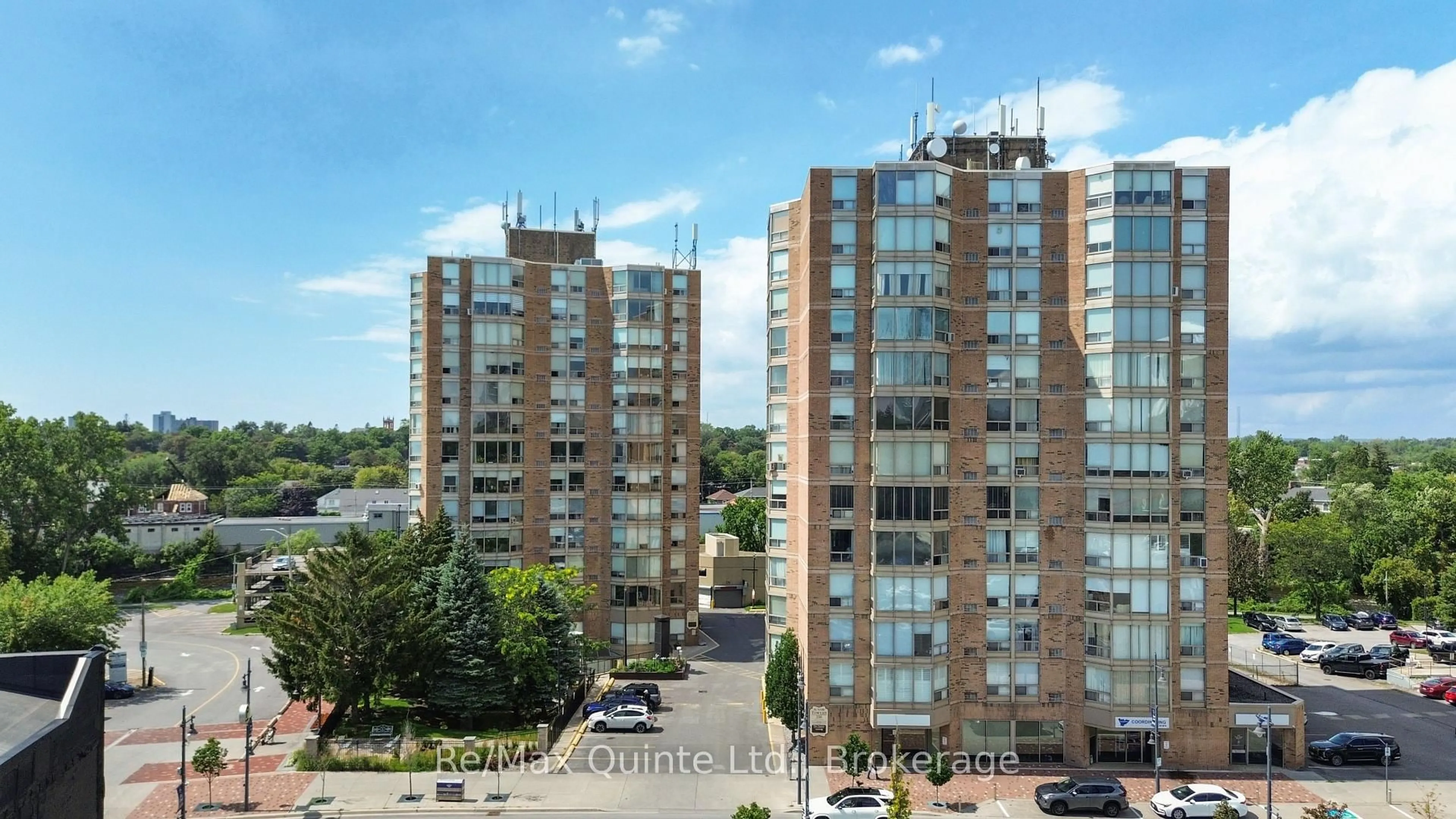 Balcony in the apartment, city buildings view from balcony for 350 FRONT St #803, Belleville Ontario K8N 5M5