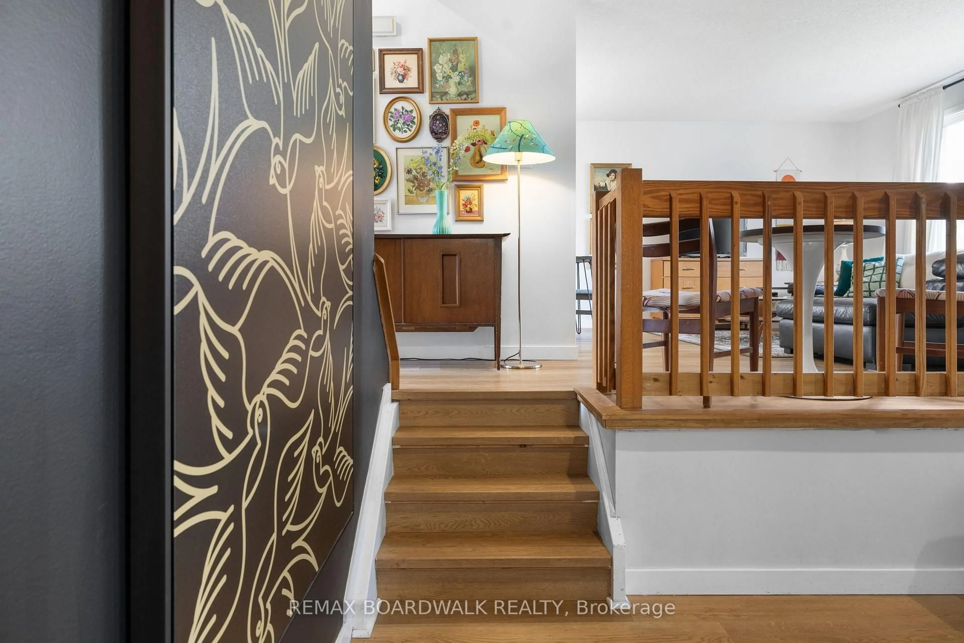 Indoor entryway for 8 Jessie Dr, Perth Ontario K7H 3J1