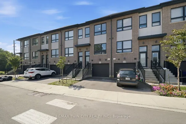 720 Grey St #46, Brantford 3