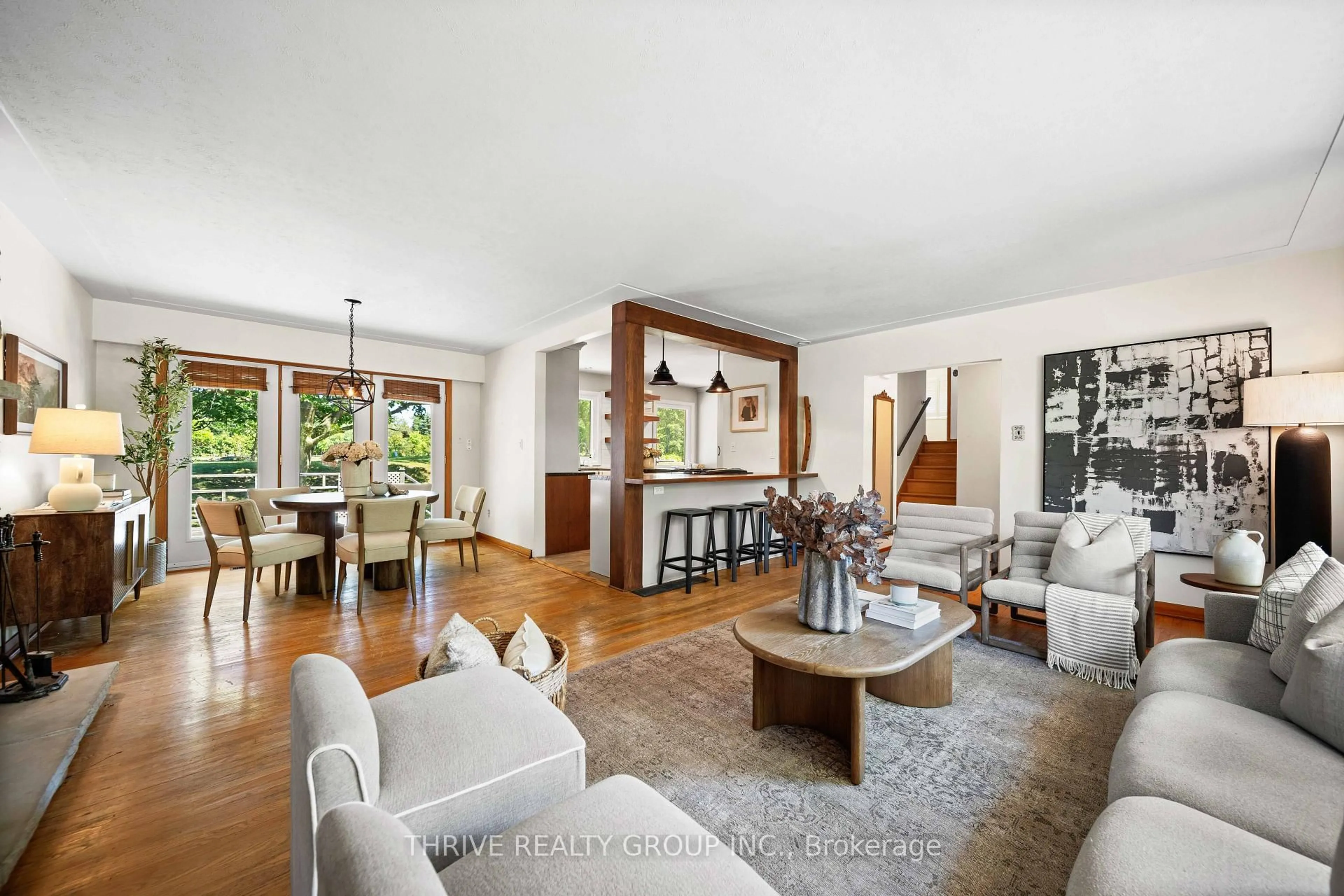 Living room with furniture, unknown for 85 BLOOMFIELD Dr, London North Ontario N6G 1P4