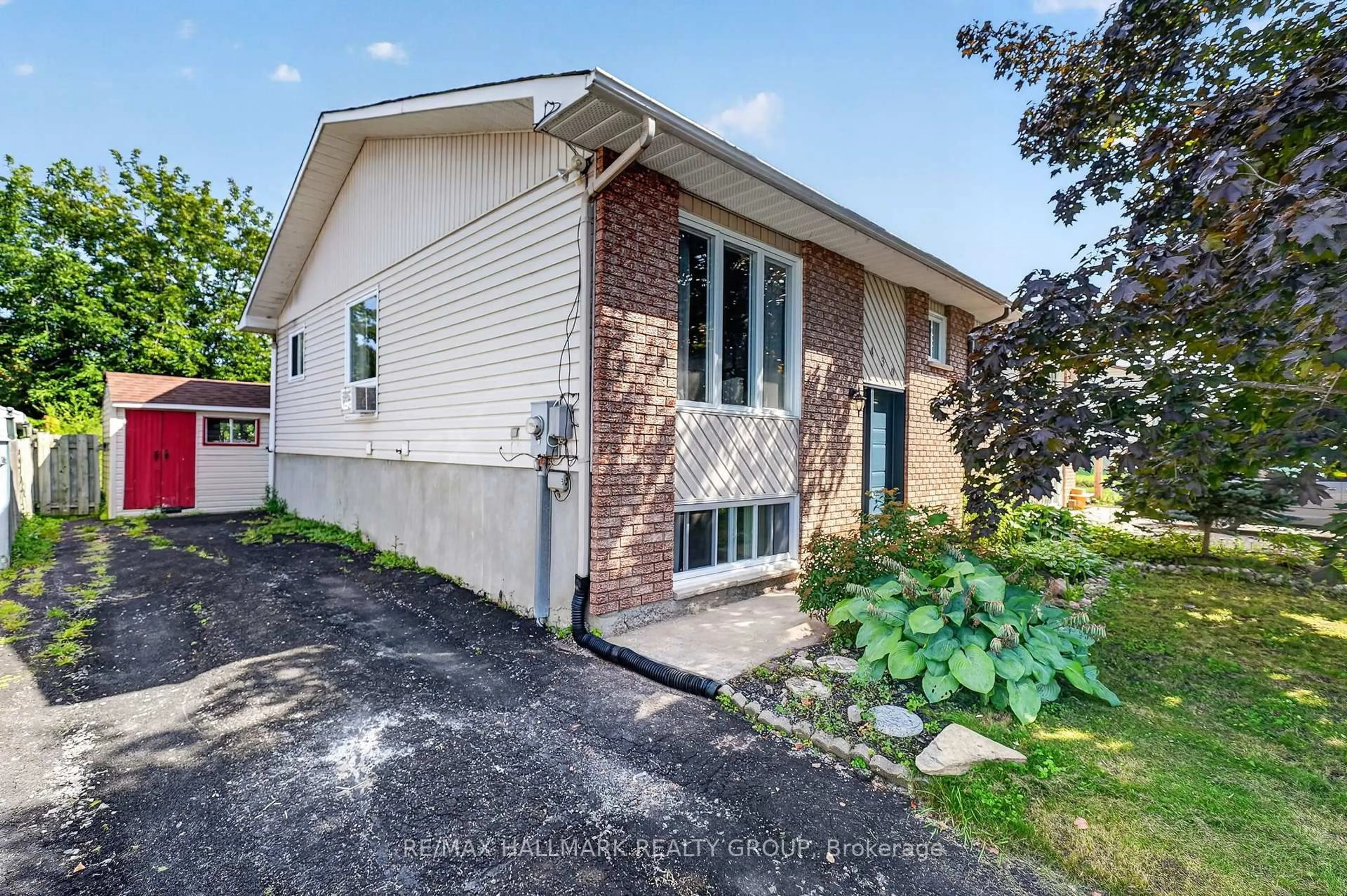 Home with brick exterior material, street for 430 Dalrymple Dr, Clarence-Rockland Ontario K4K 1G6