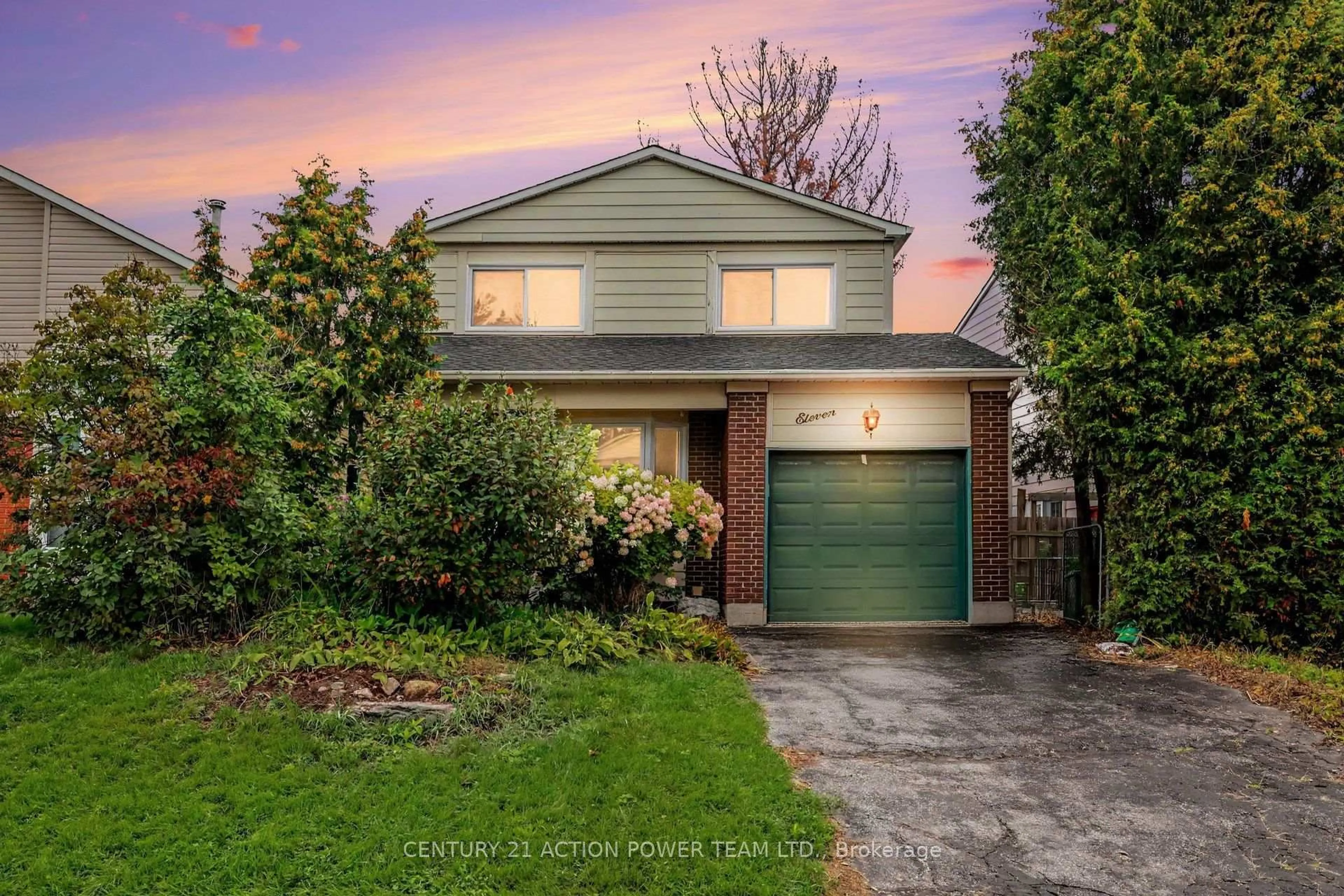 Home with brick exterior material, street for 11 Riding Way, Ottawa Ontario K2M 1C3