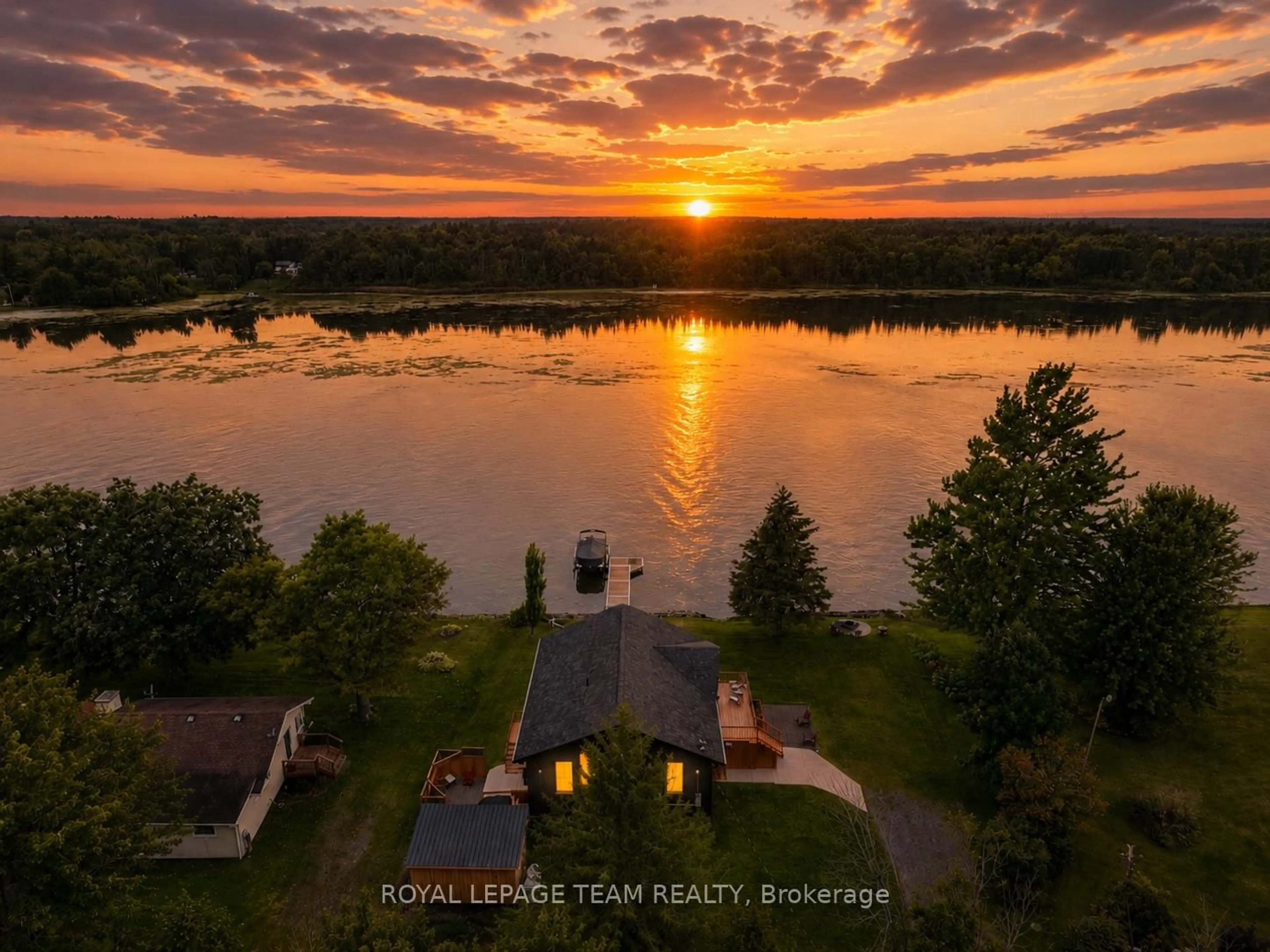 A pic from outside/outdoor area/front of a property/back of a property/a pic from drone, water/lake/river/ocean view for 2815 Golf Course Lane, North Grenville Ontario K0G 1J0
