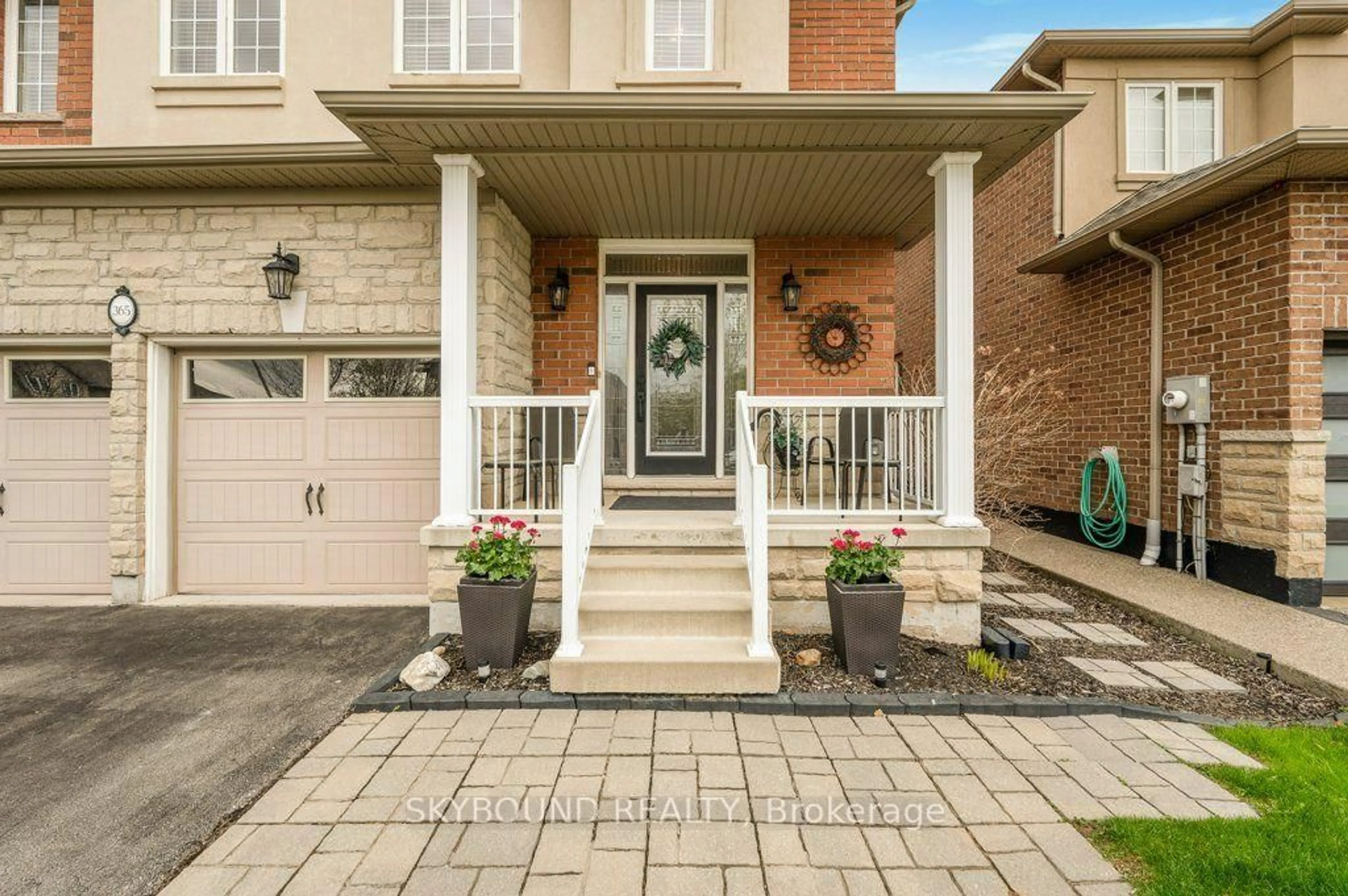 Unknown for 365 Valridge Dr, Hamilton Ontario L9G 0B1