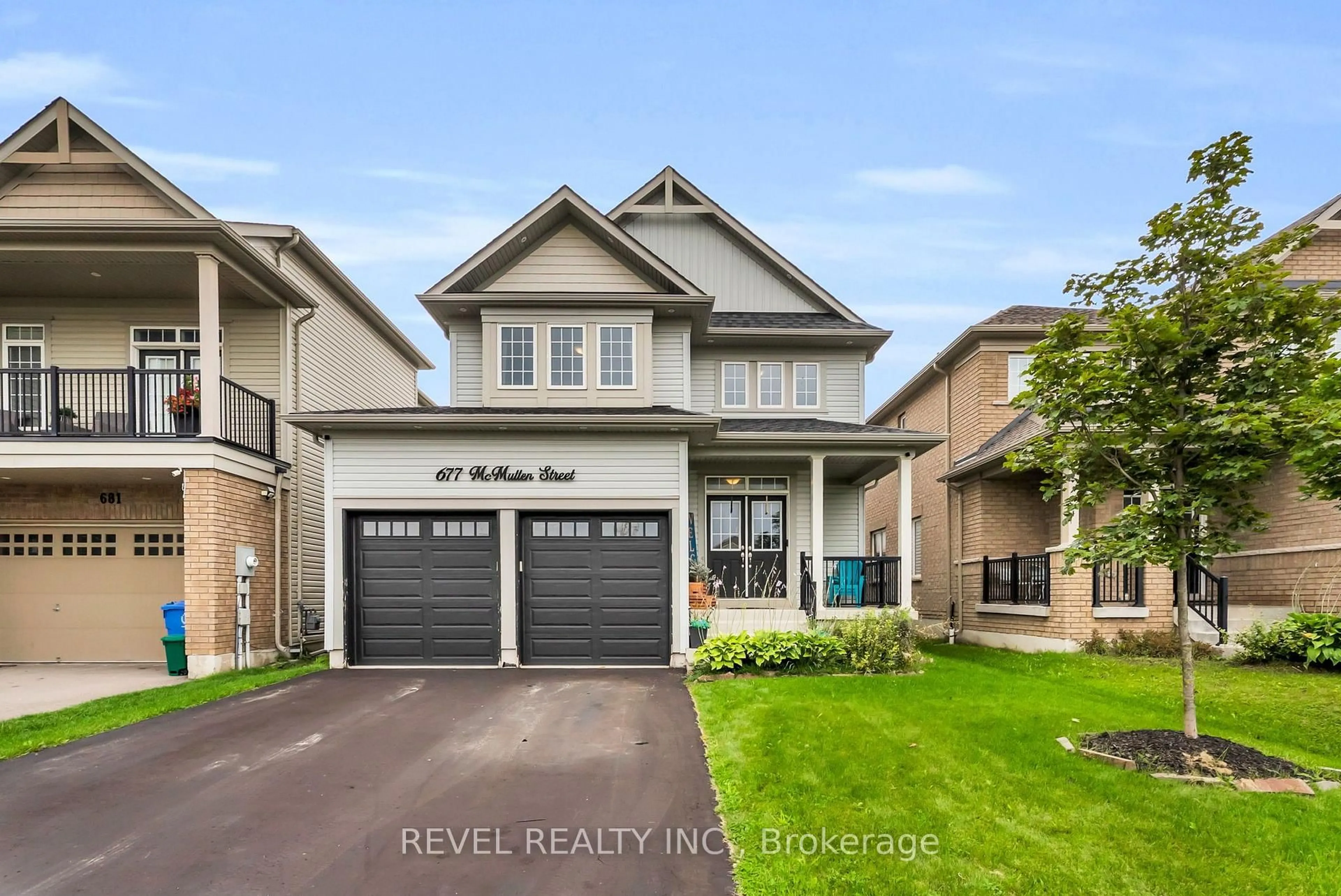 Home with vinyl exterior material, street for 677 Mcmullen St, Shelburne Ontario L9V 3X5