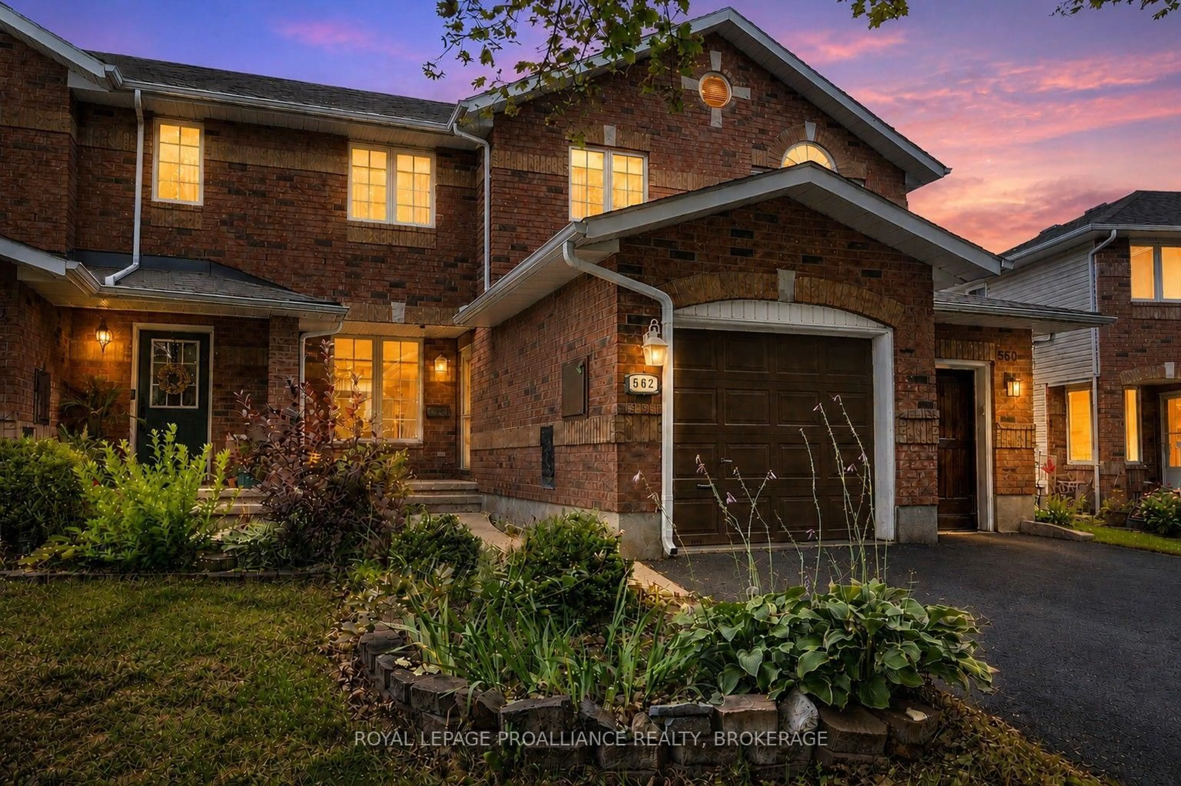 Home with brick exterior material, street for 562 Quail Crt, Kingston Ontario K7M 8Z3