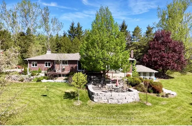3625 Alnwick Hill Rd, Hamilton Township 2