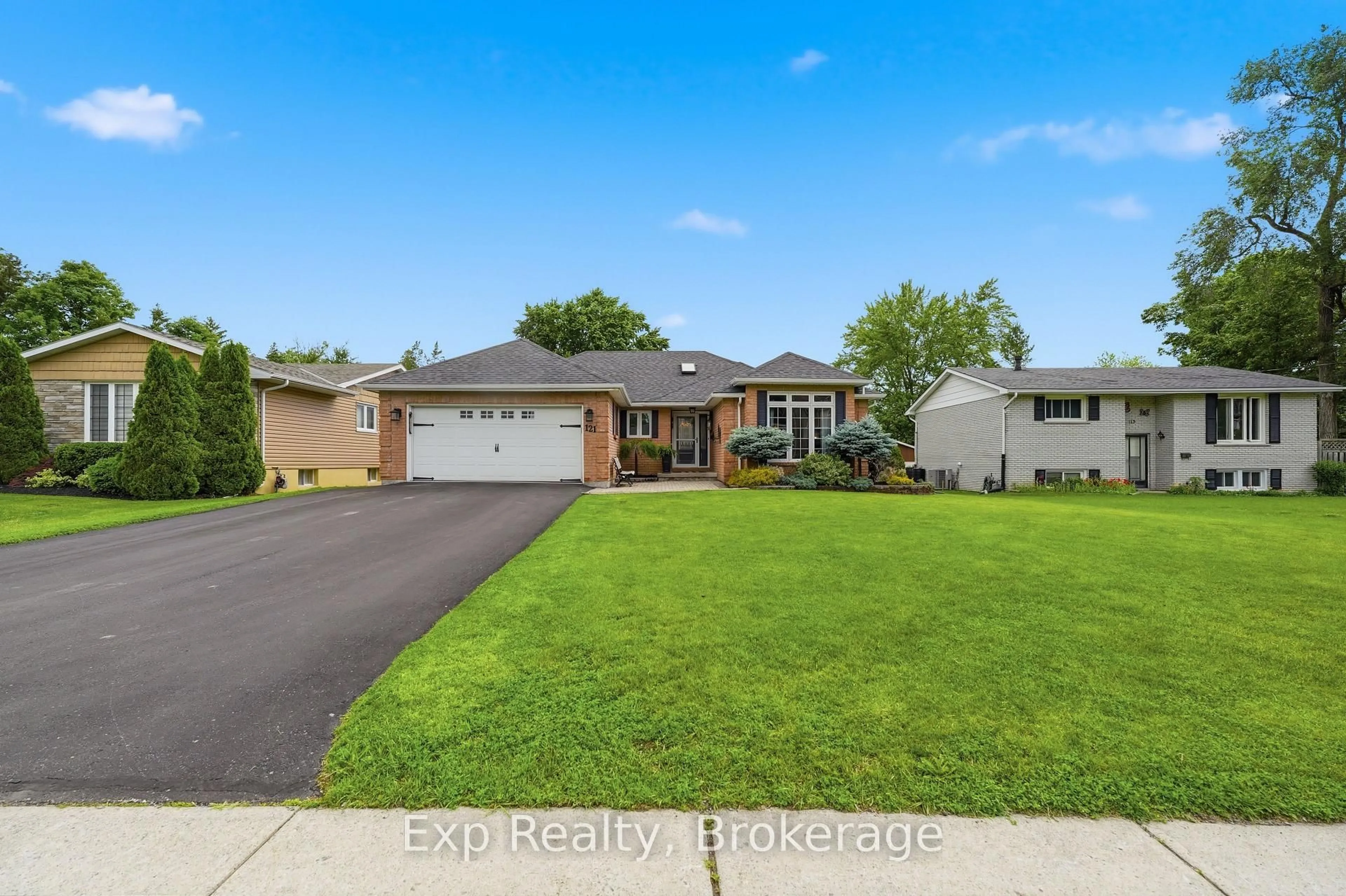 Unknown for 121 Simcoe St, Greater Napanee Ontario K7R 2X5