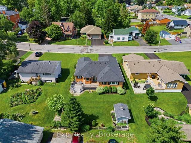 121 Simcoe St, Greater Napanee 4