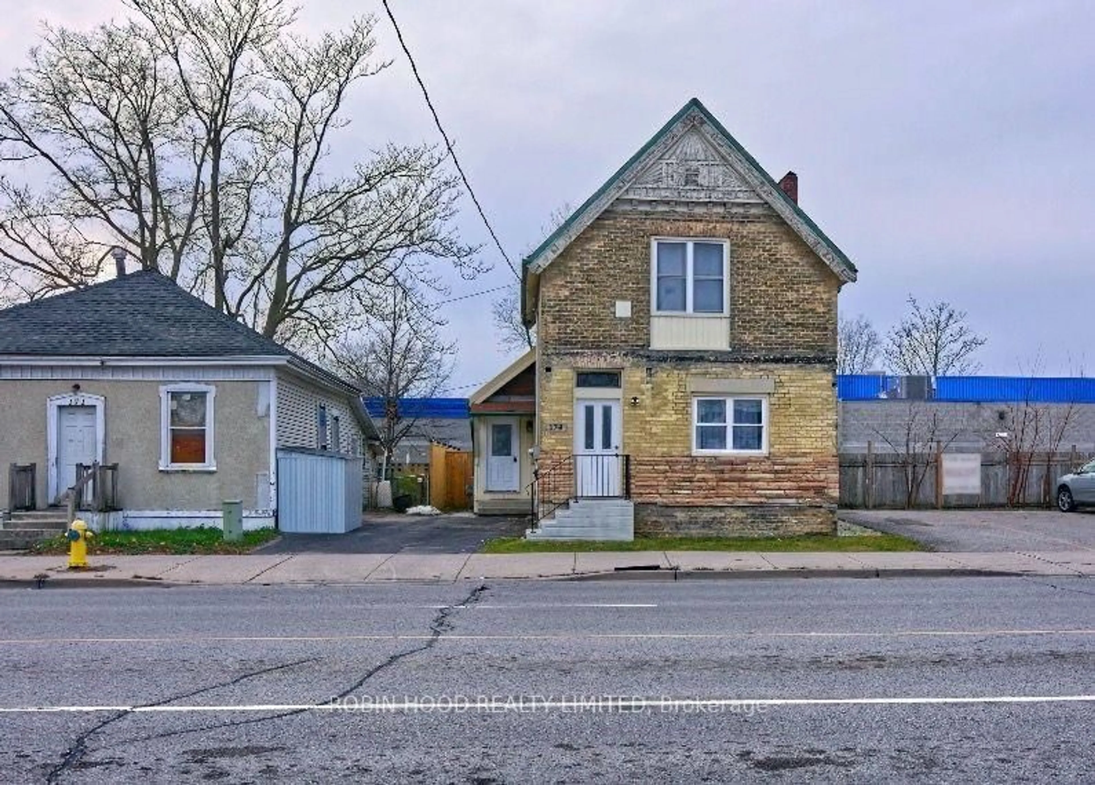 Unknown for 173 Adelaide St #N/A, London East Ontario N6B 3H1
