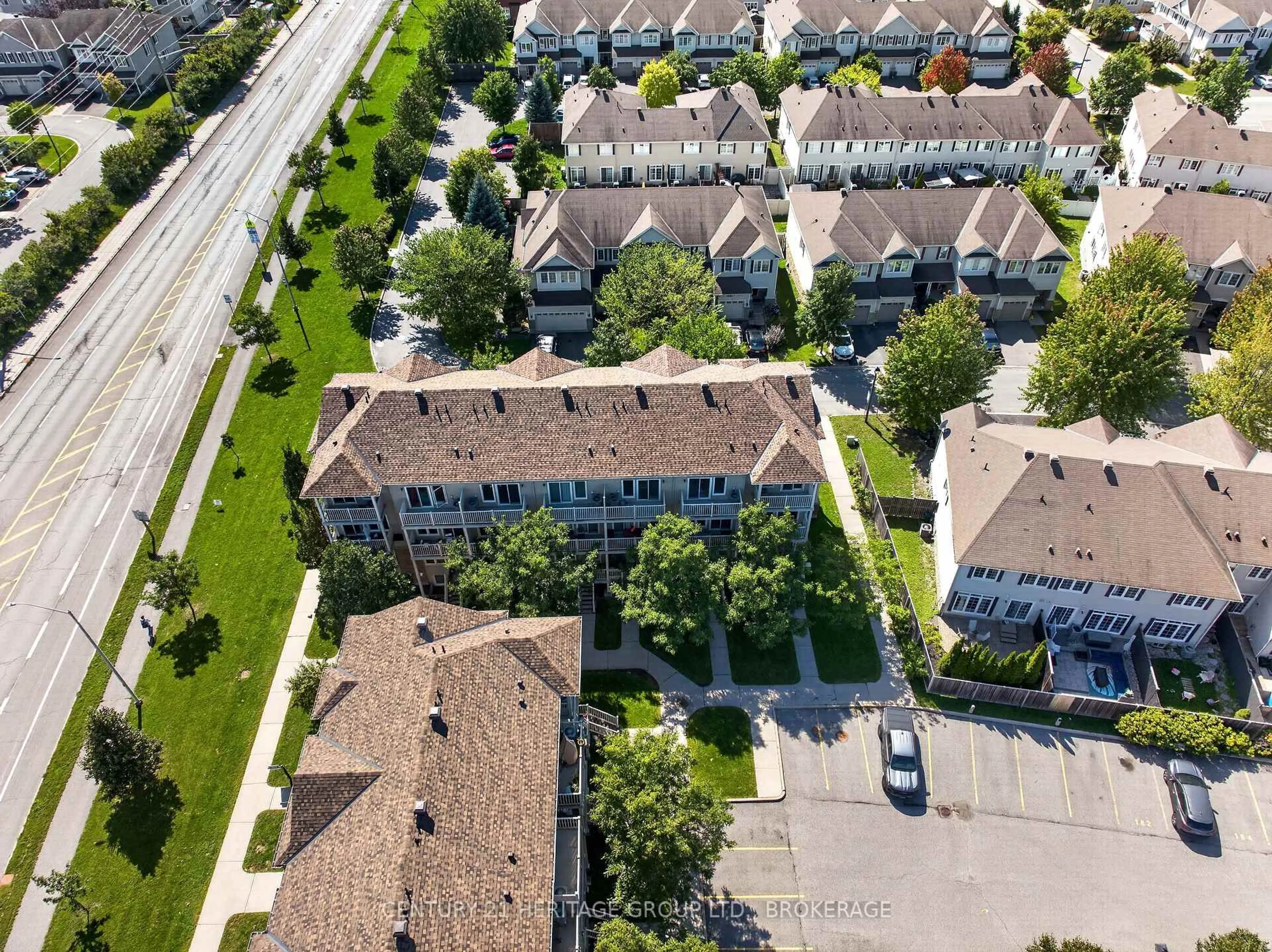 A pic from outside/outdoor area/front of a property/back of a property/a pic from drone, street for 150 Urbancrest Private #182, Barrhaven Ontario T1P 1L9