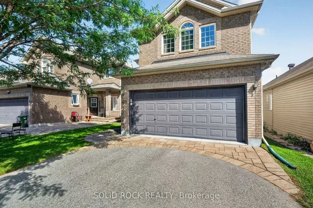 131 Finn Crt, Ottawa 2