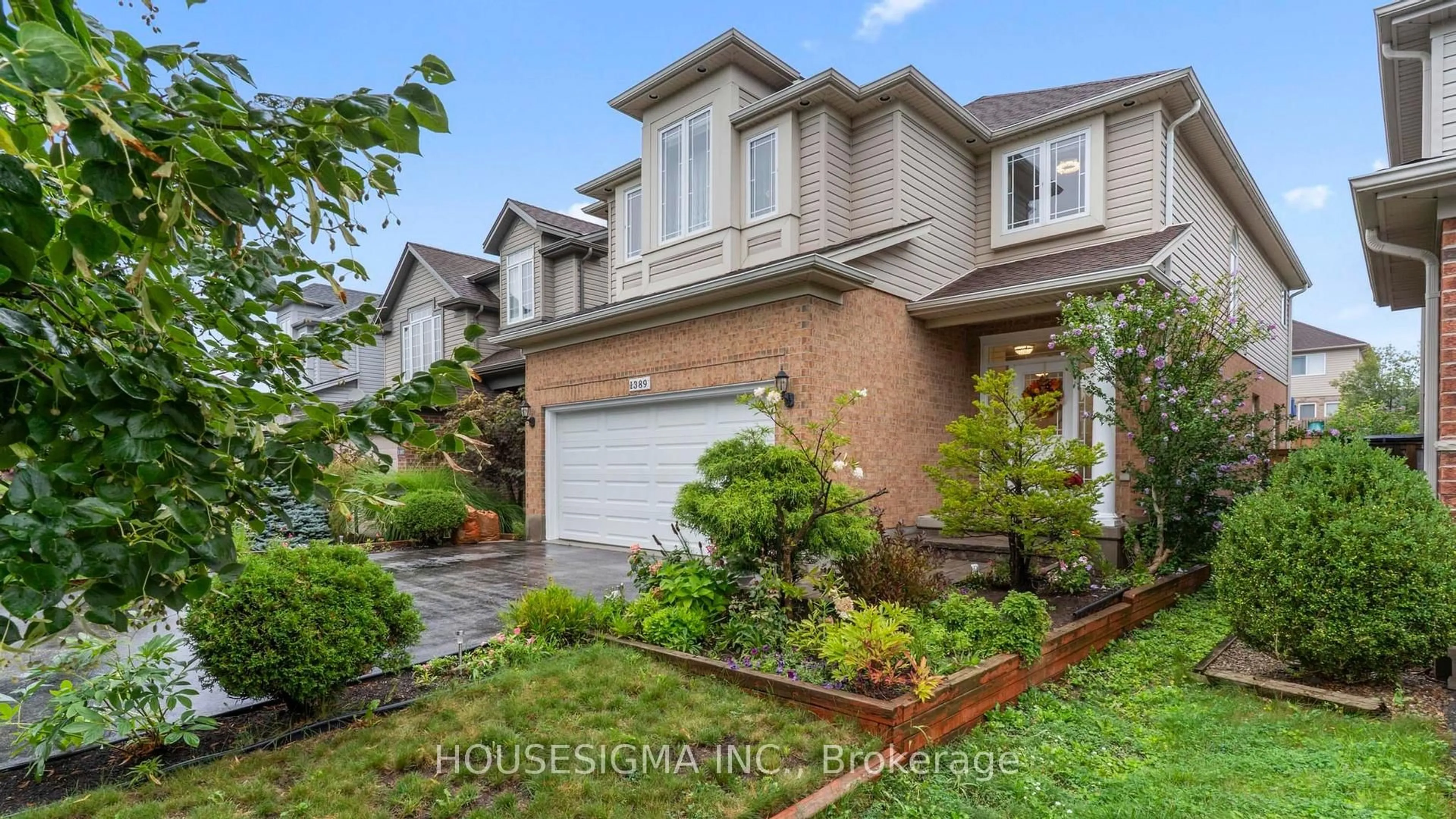 Home with brick exterior material, street for 1389 Pleasantview Dr, London North Ontario N5X 4P8