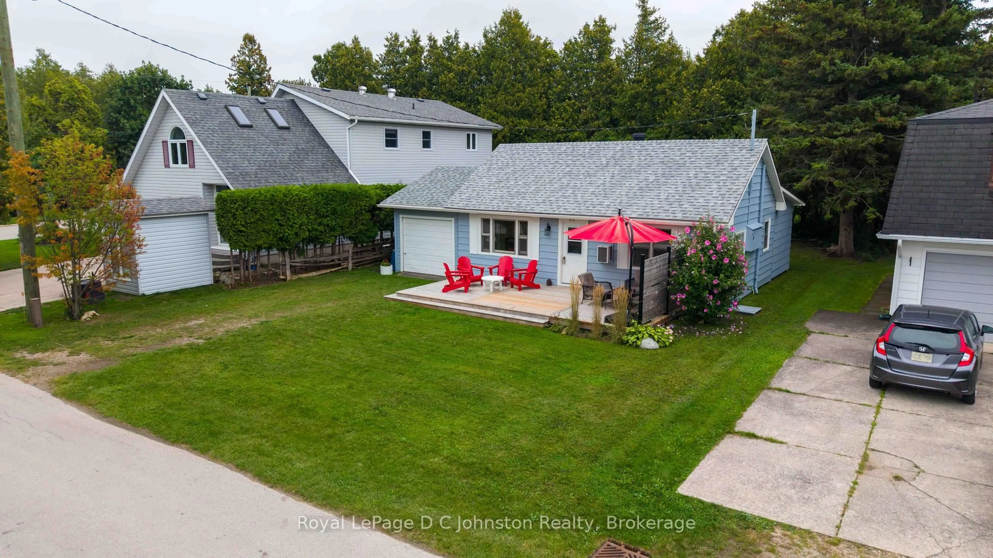 A pic from outside/outdoor area/front of a property/back of a property/a pic from drone, street for 210 Laird Lane, Saugeen Shores Ontario N0H 2L0