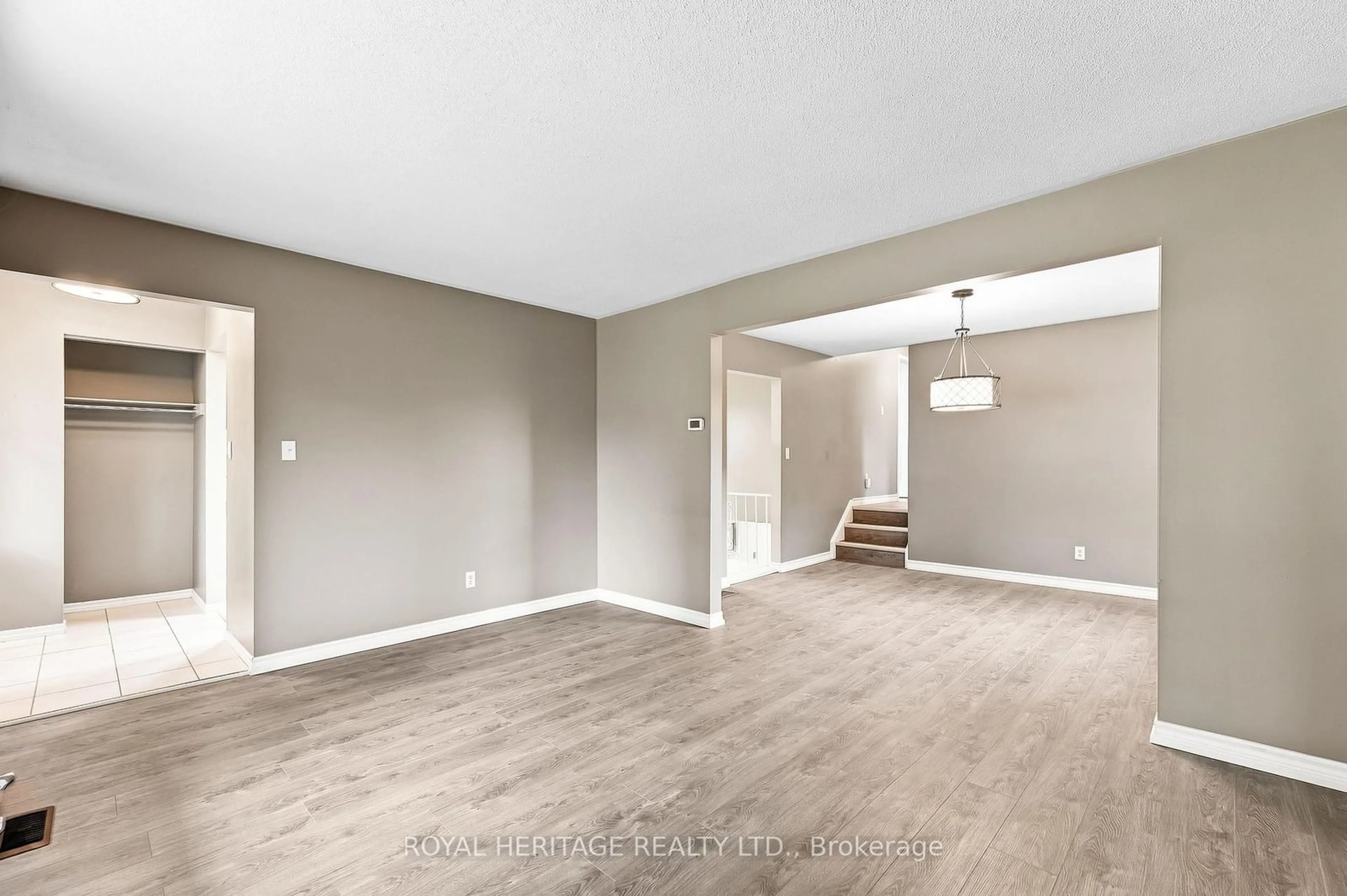 A pic of a room for 45 Barbara St, Quinte West Ontario K8V 1Z6