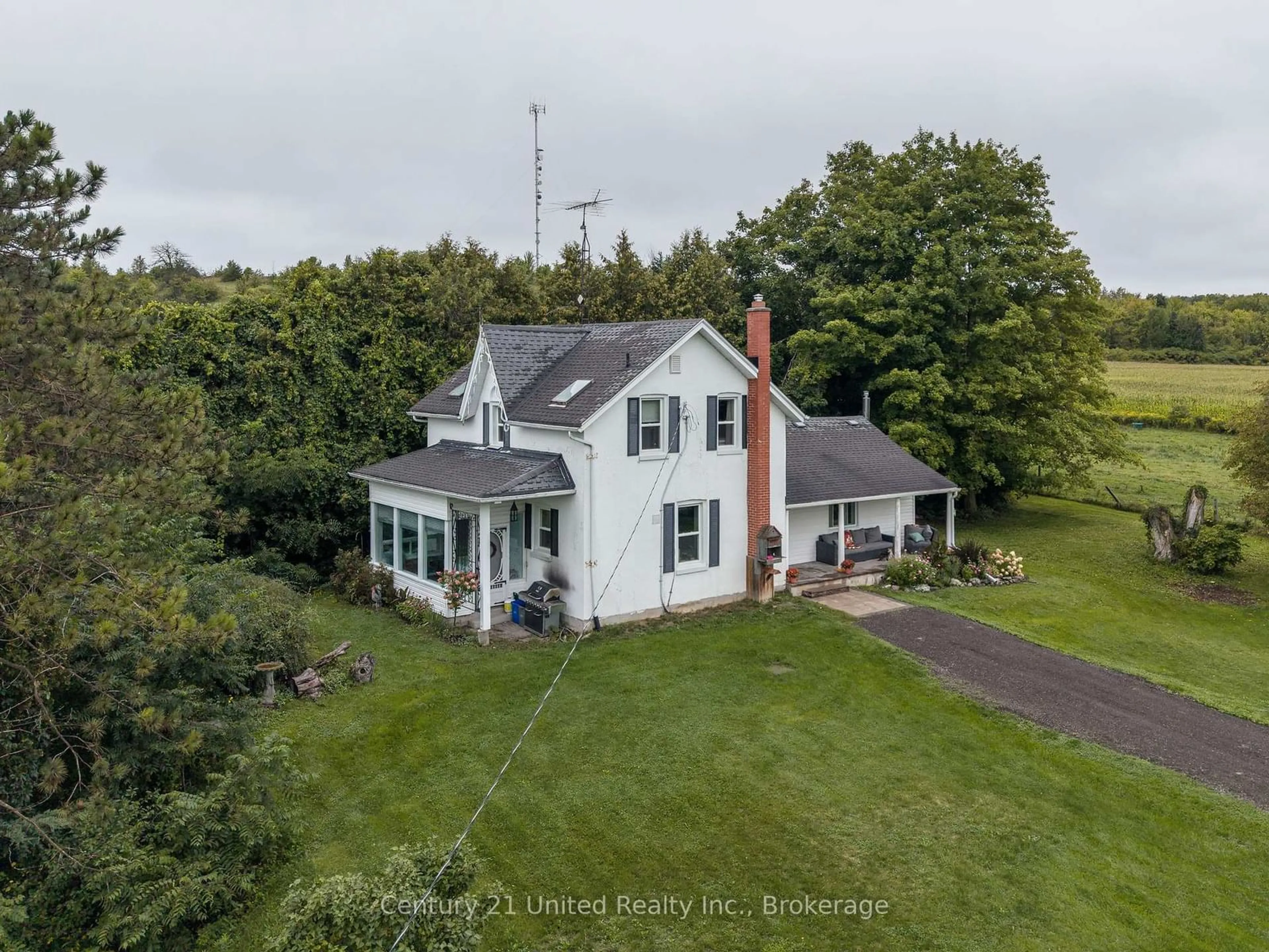 A pic from outside/outdoor area/front of a property/back of a property/a pic from drone, building for 15710 County Rd 29, Brighton Ontario K0L 1L0