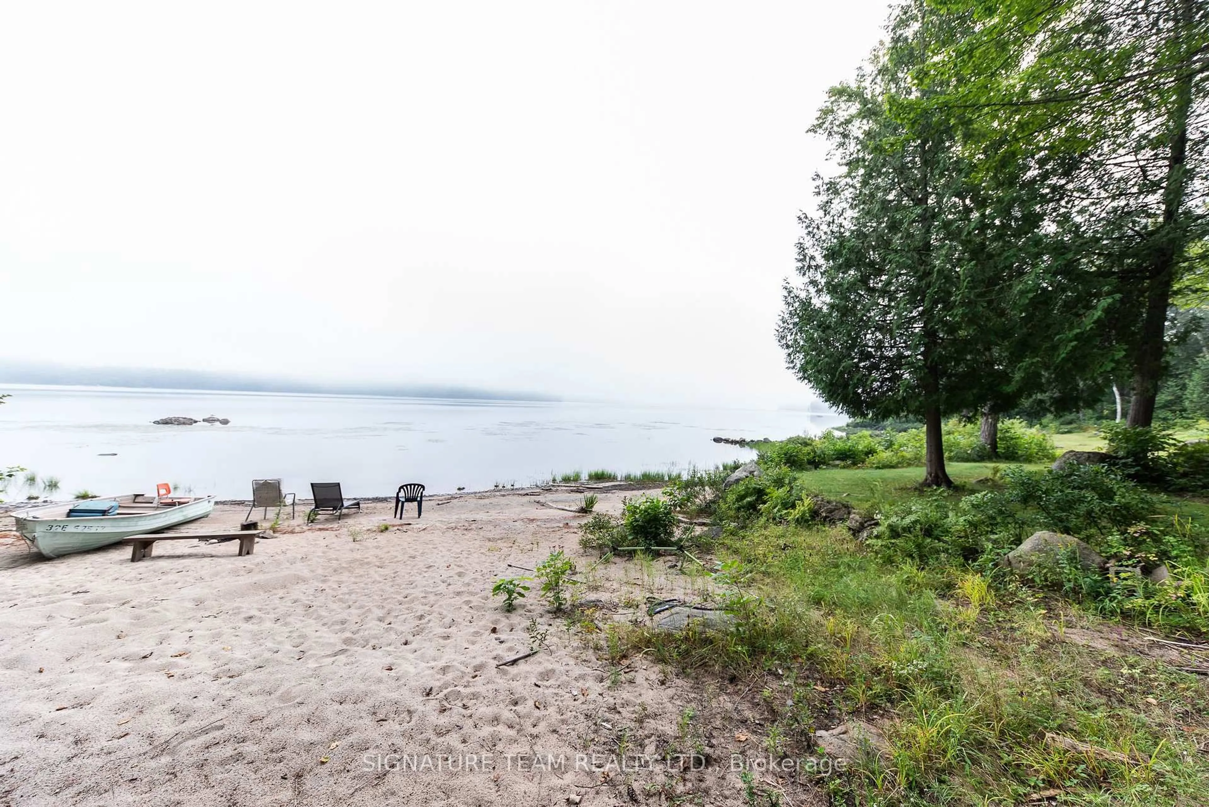 Patio, water/lake/river/ocean view for 50 Misty Way, Deep River Ontario K0J 1P0