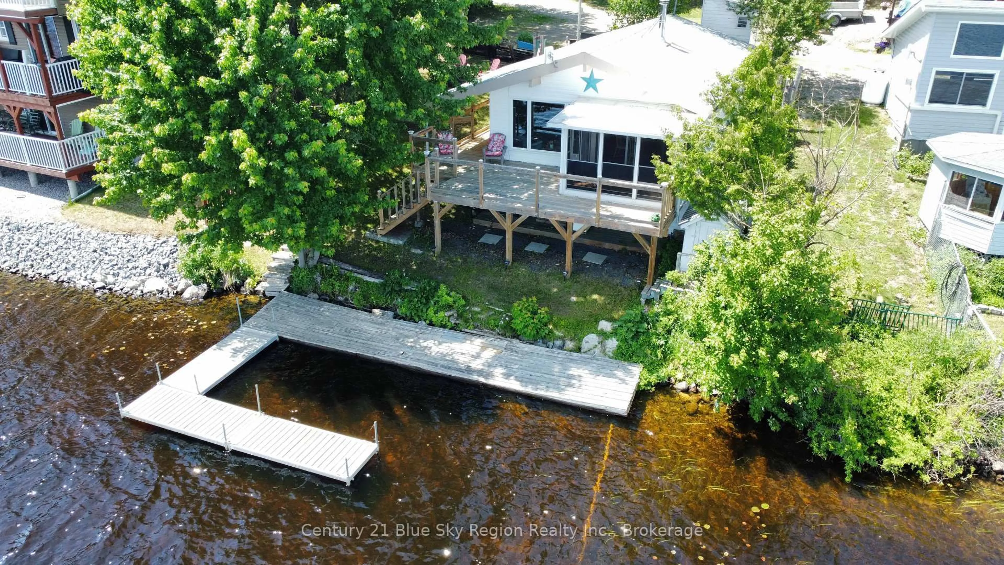 A pic from outside/outdoor area/front of a property/back of a property/a pic from drone, water/lake/river/ocean view for 28 Presquile Rd, West Nipissing Ontario P0H 2M0
