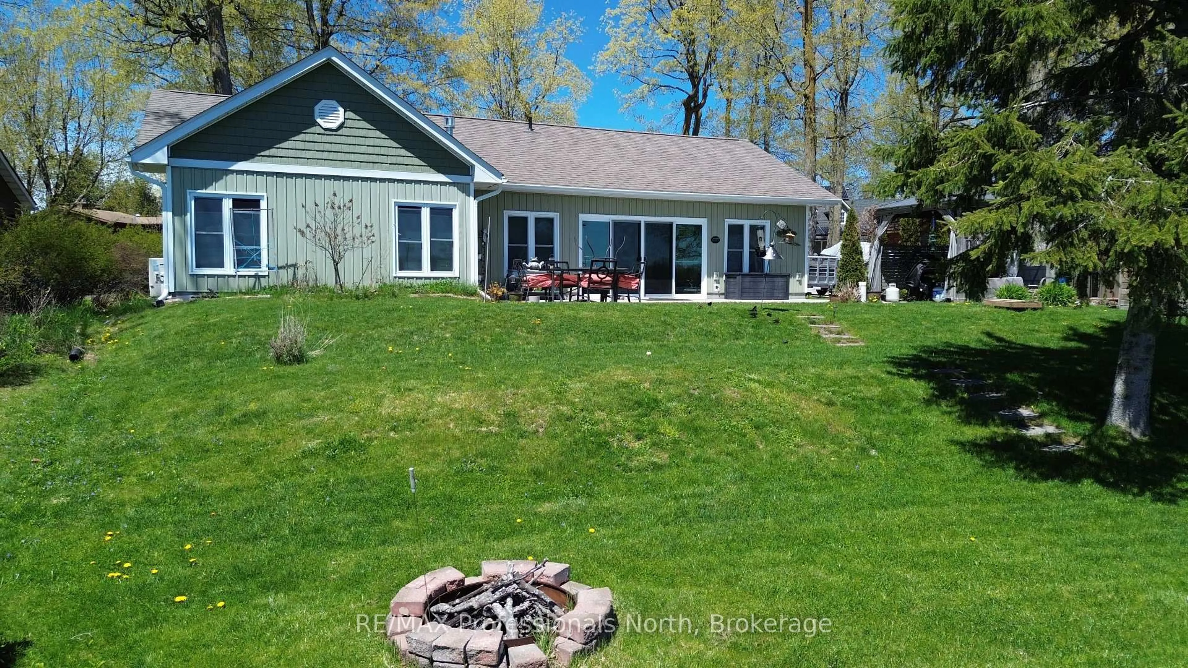 Unknown for 563 Dalhaven Rd, Selwyn Ontario K0L 1T0