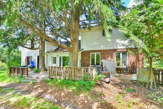 2014 Foxboro-Stirling Rd, Stirling 3