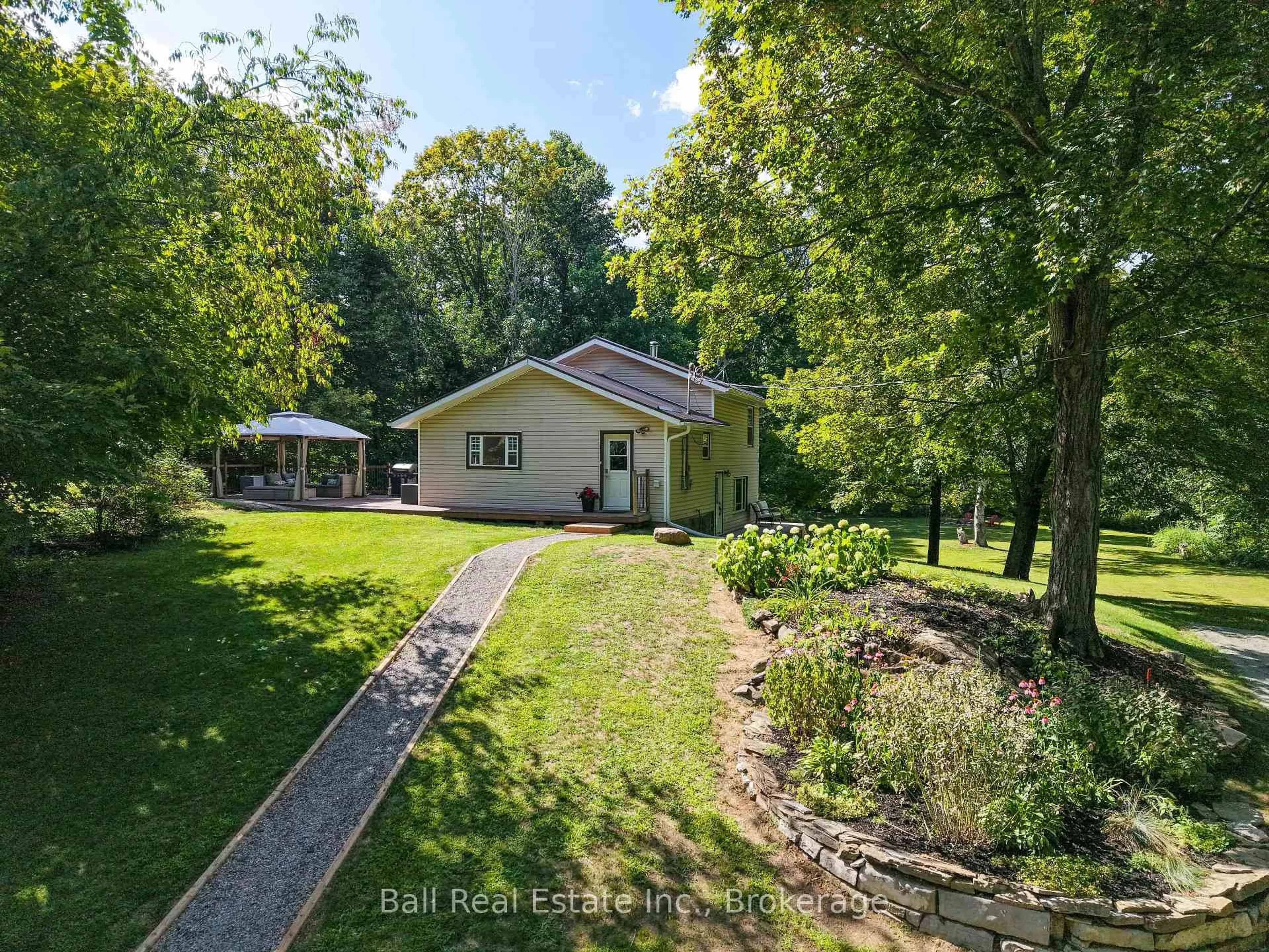 A pic from outside/outdoor area/front of a property/back of a property/a pic from drone, unknown for 14 Fire Route 55 Rte, Havelock-Belmont-Methuen Ontario K0L 1Z0
