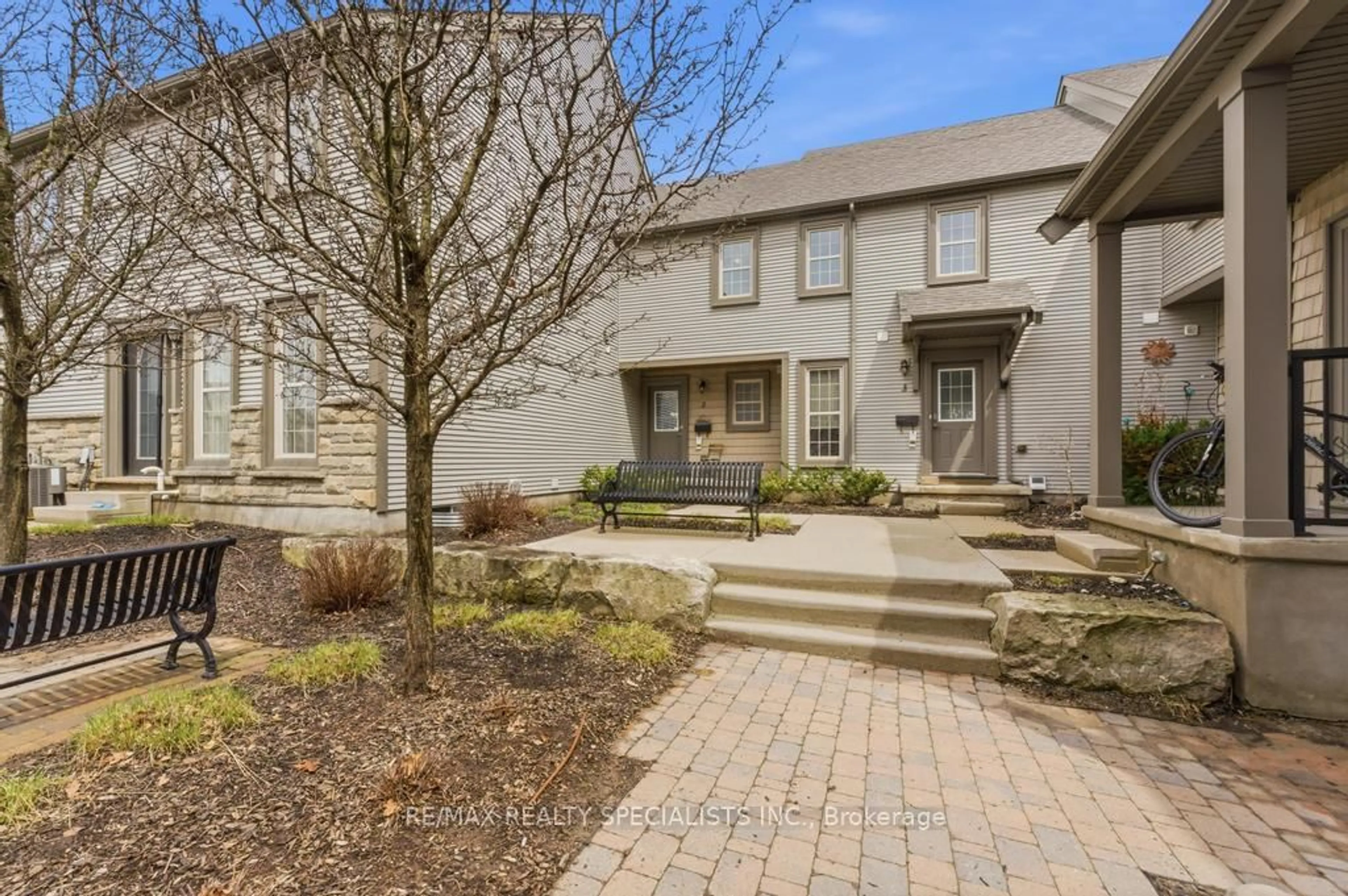 Unknown for 101 Frederick Dr #2, Guelph Ontario N1L 0K7