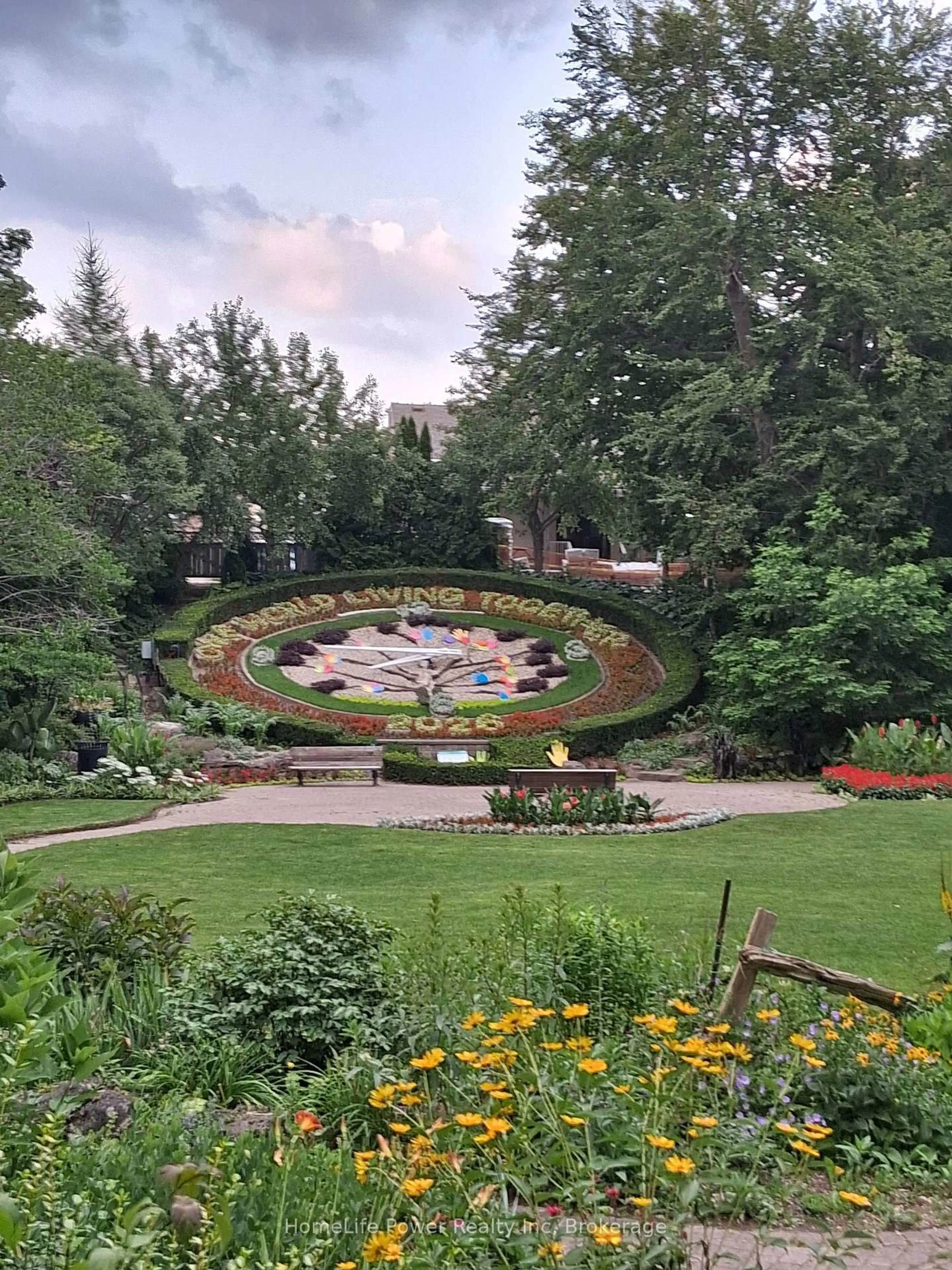 Patio, mountain view for 22 Marilyn Dr #402, Guelph Ontario N1H 7T1