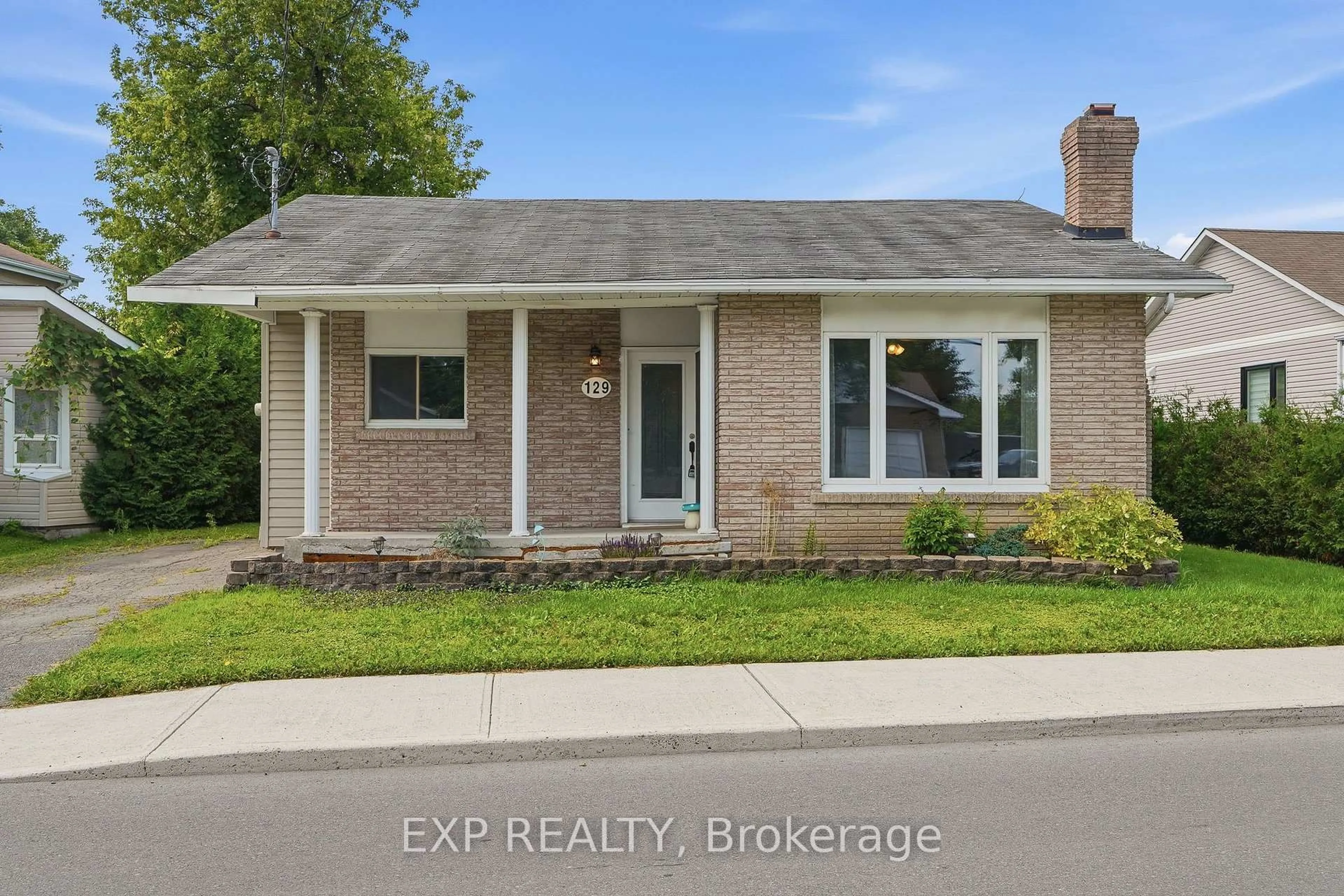 Home with brick exterior material, street for 129 Laurier St, Casselman Ontario K0A 1M0