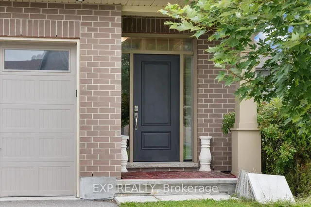 10 Duncanville St, Russell 2