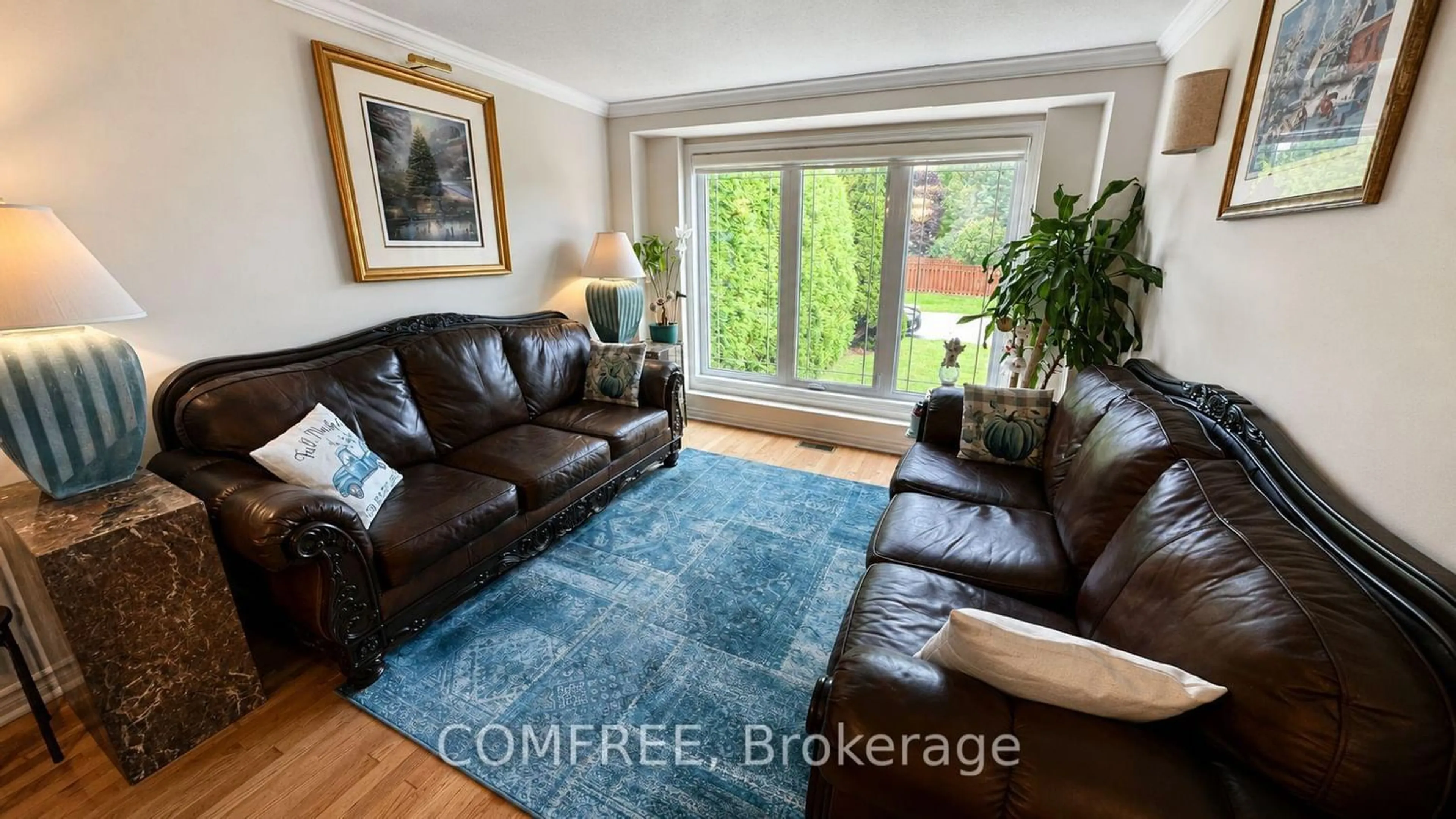 Living room with furniture, unknown for 1960 Rolling Brook Dr, Ottawa Ontario K1W 1C5
