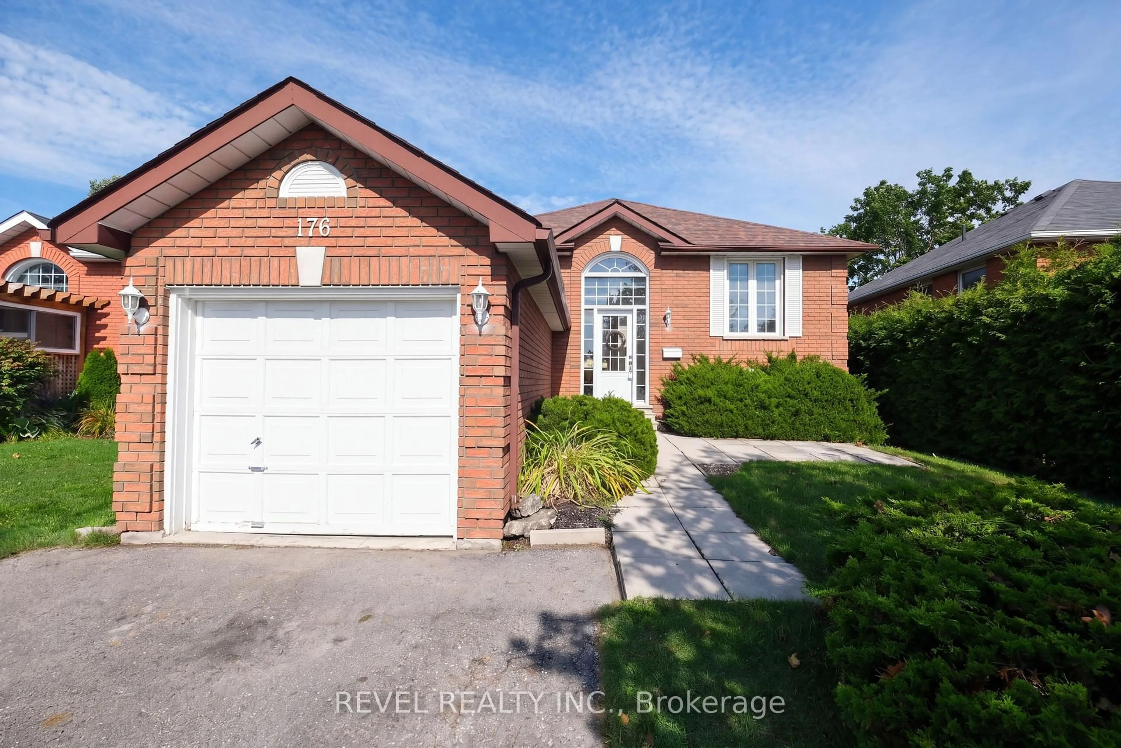 Home with brick exterior material, street for 176 TOWERHILL Rd, Peterborough Ontario K9H 7M8