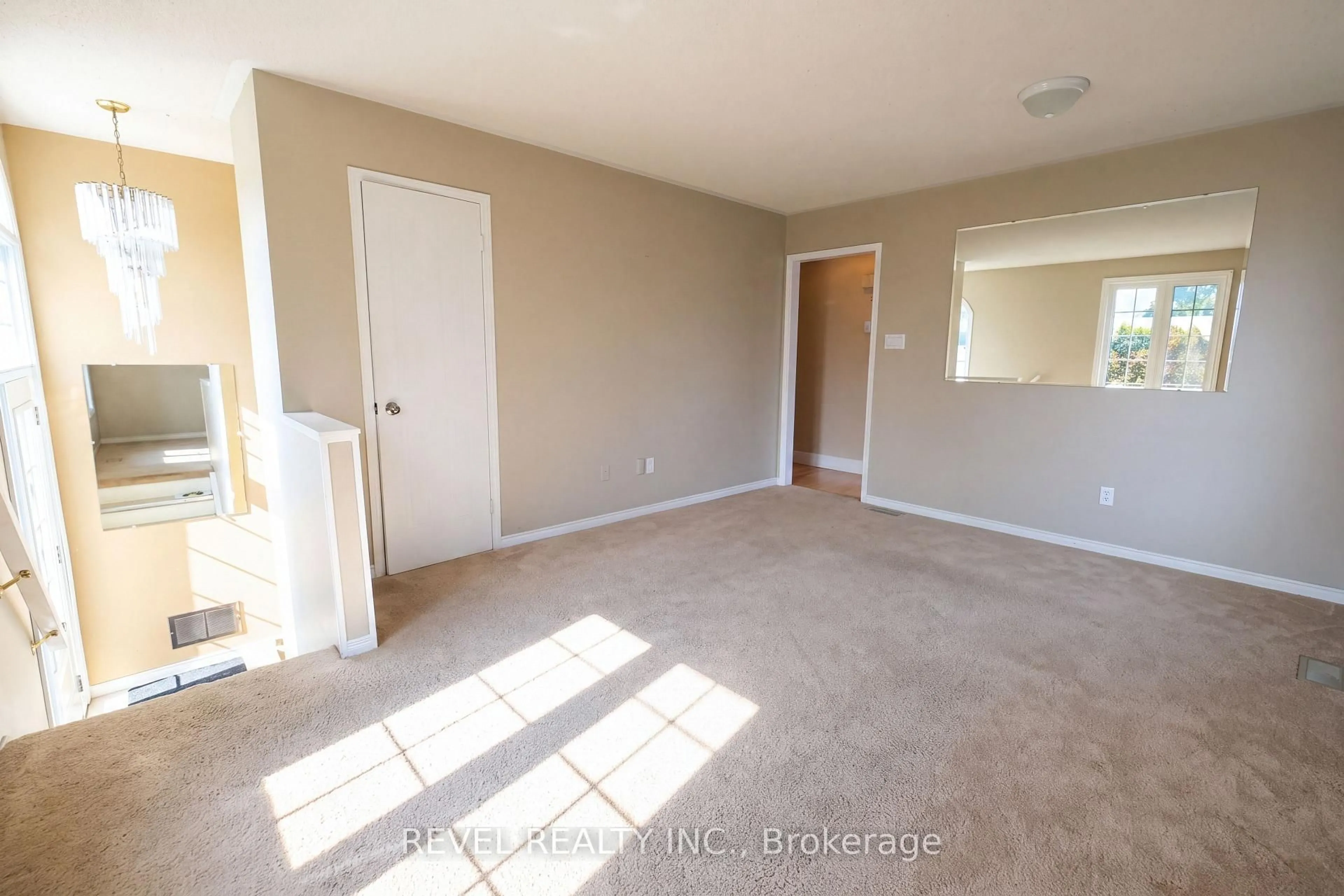A pic of a room for 176 TOWERHILL Rd, Peterborough Ontario K9H 7M8
