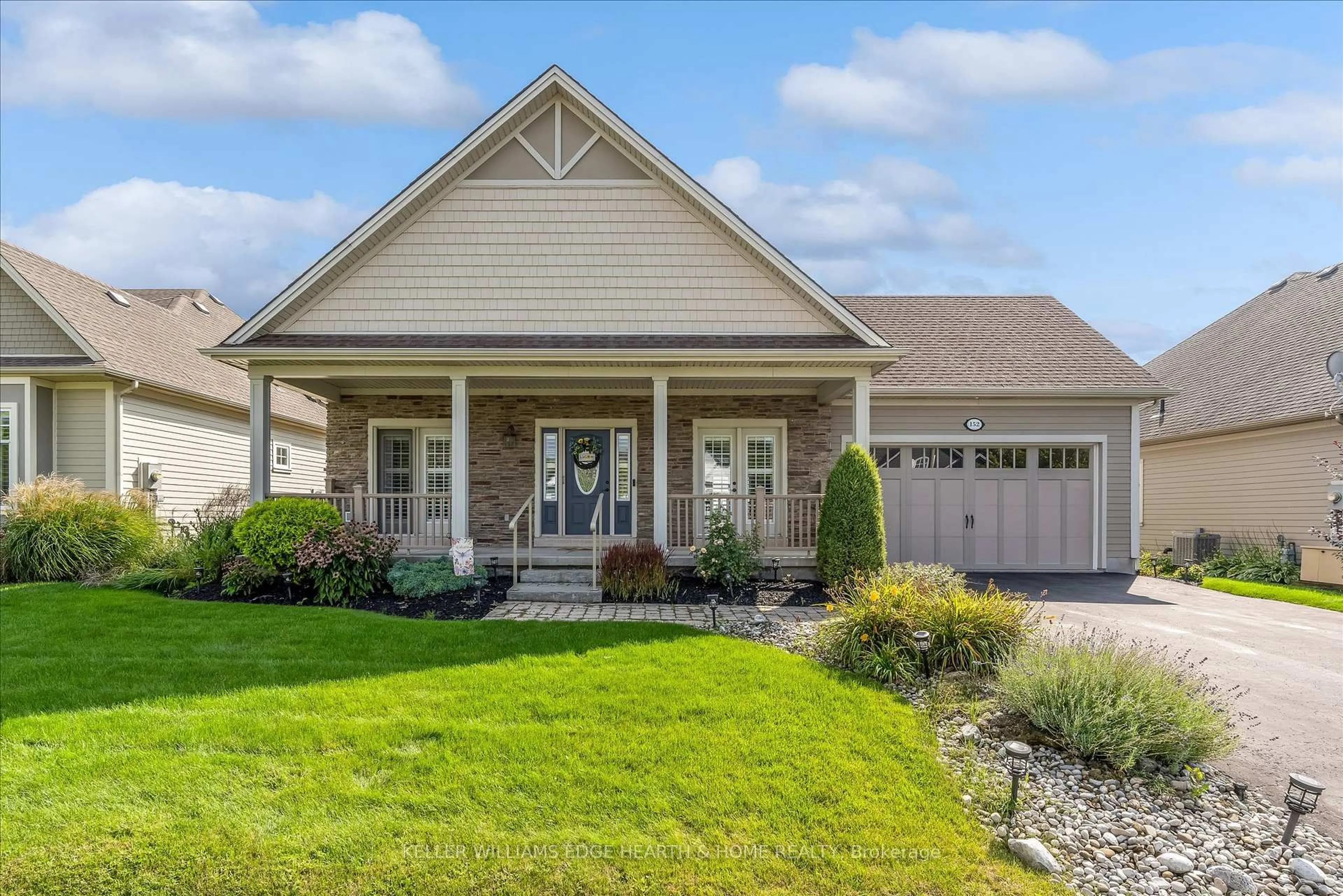 Home with vinyl exterior material, street for 152 Sunrise Crt, Fort Erie Ontario L0S 1N0