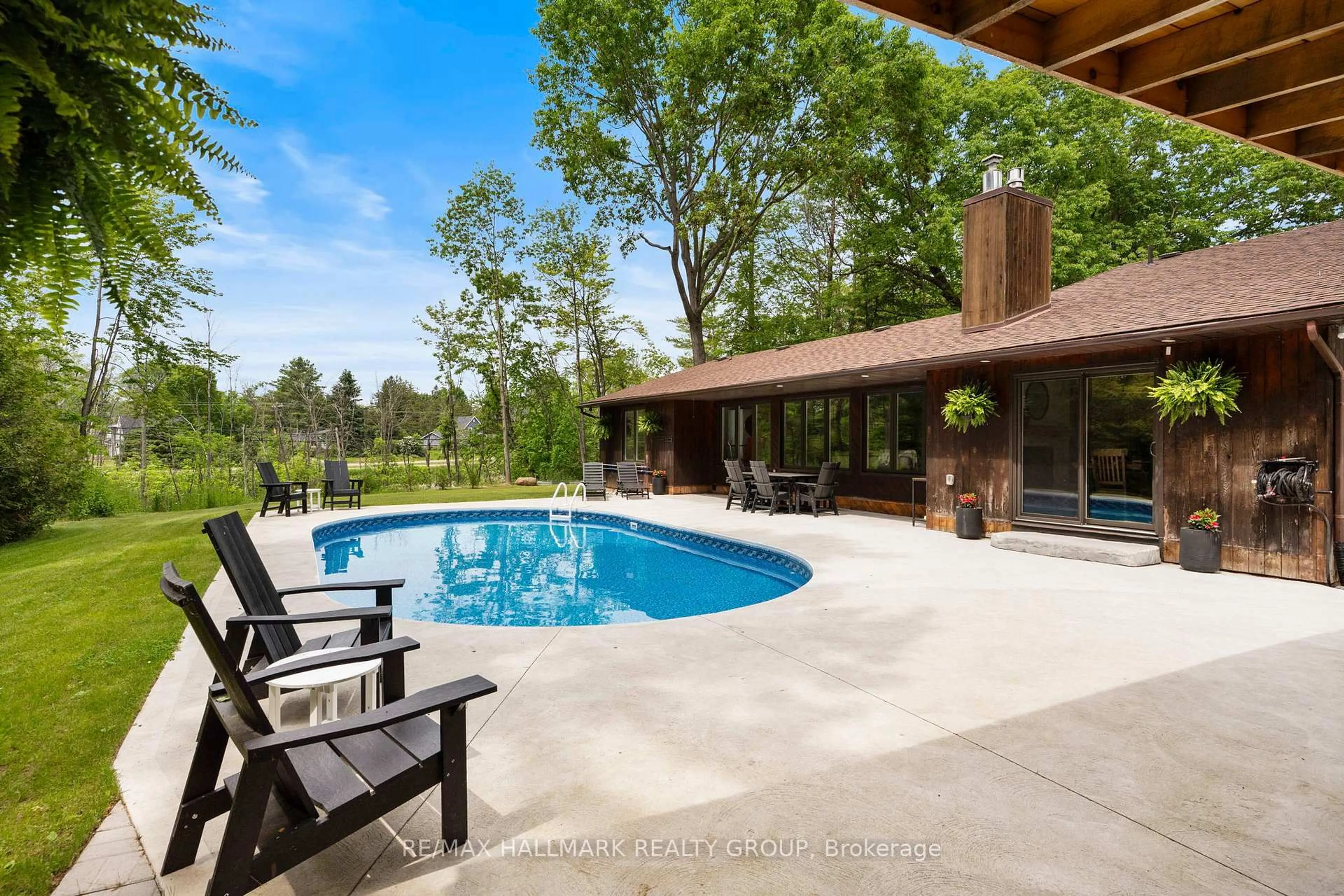 Patio, water/lake/river/ocean view for 408 Yole Cres, Elizabethtown-Kitley Ontario K6V 5T3