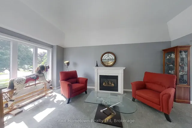 428 Flannery Dr, Centre Wellington 5