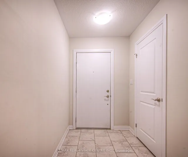 23 Valencia Ave #119, Kitchener 5
