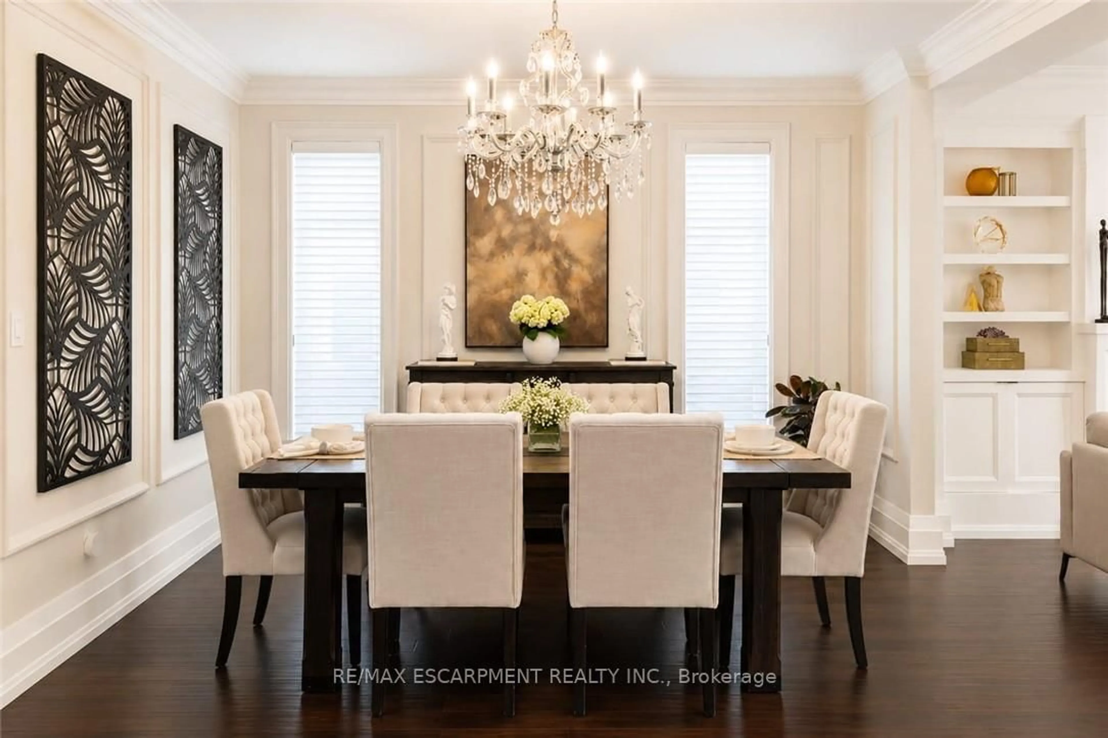 Dining room, wood/laminate floor for 41 Creanona Blvd, Hamilton Ontario L8E 5G2