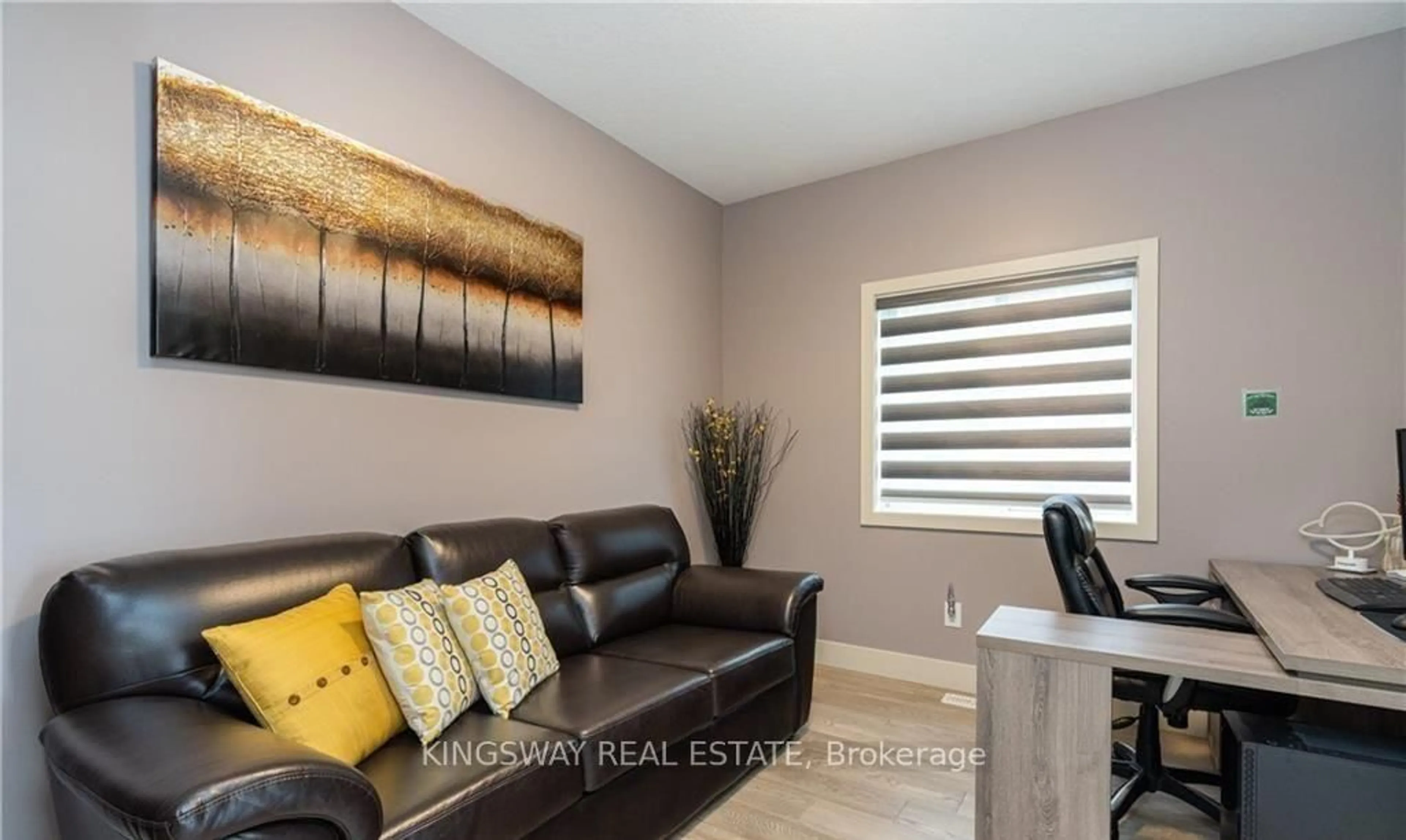 Living room with furniture, unknown for 2255 CONSTANCE Ave, London South Ontario N6M 0G4